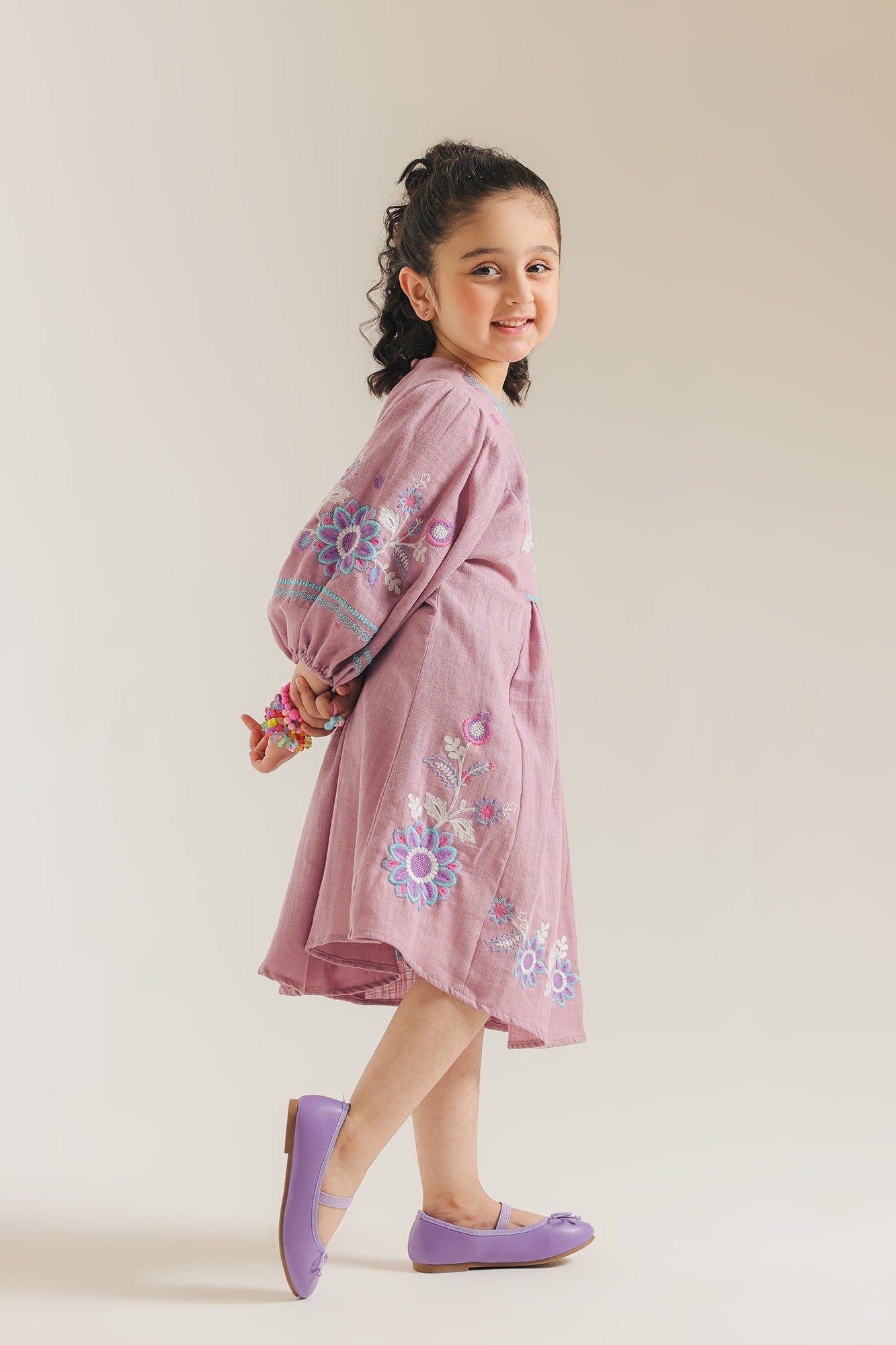 DRESS (E1828/401/326)