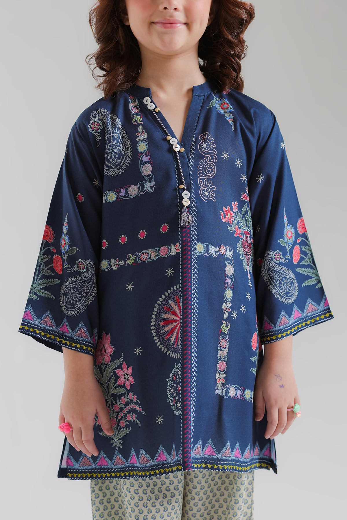 EMBROIDERED SUIT (E1828-402-622 E1828-302-622)