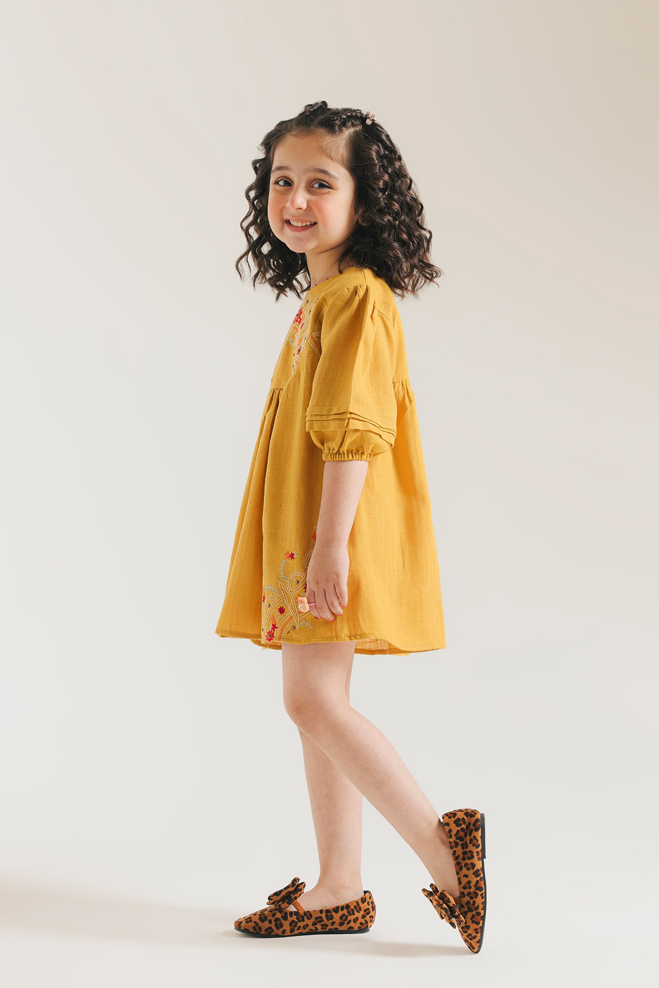 DRESS (E1836/301/103)