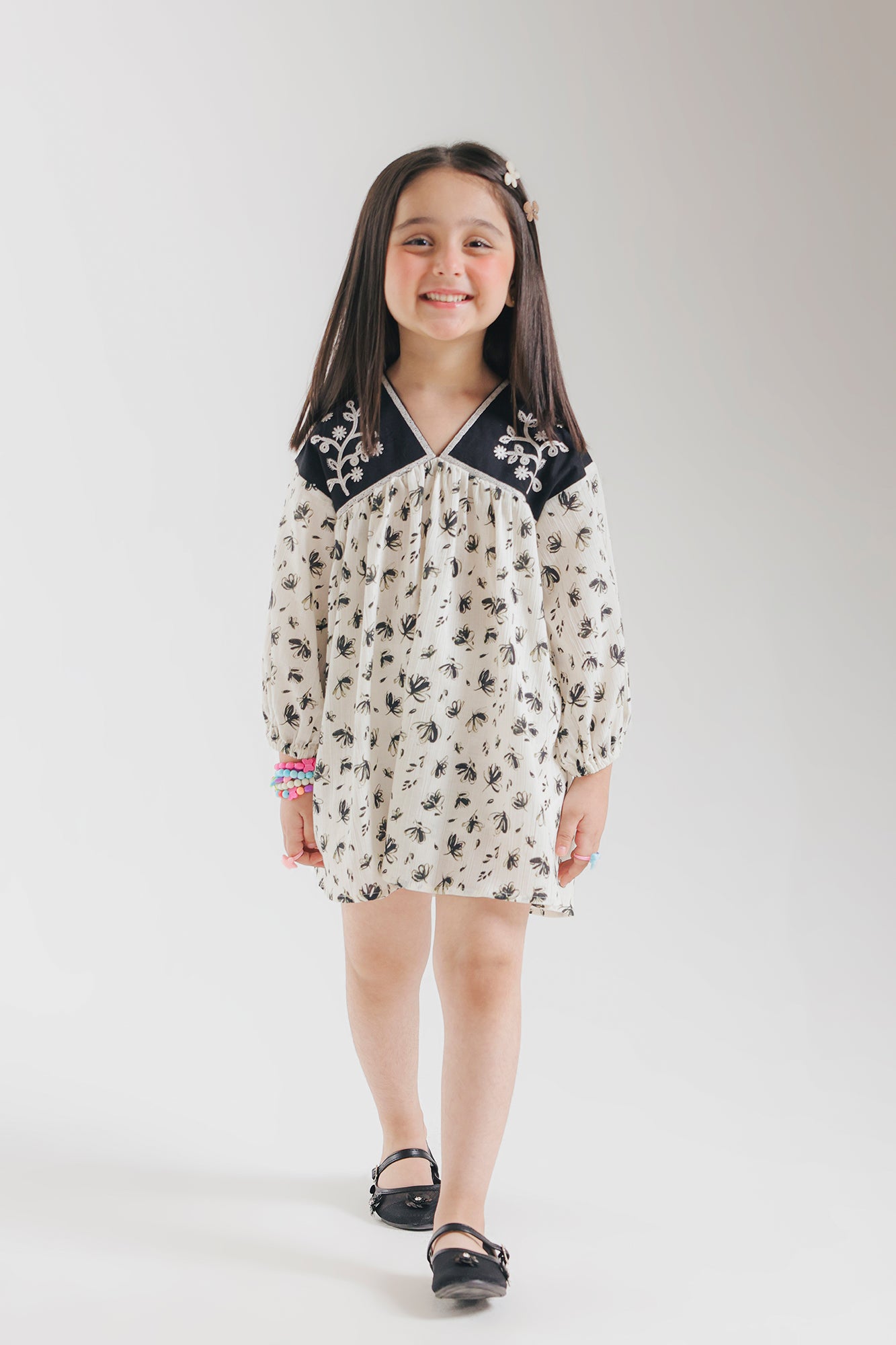 DRESS (E1843/301/002)