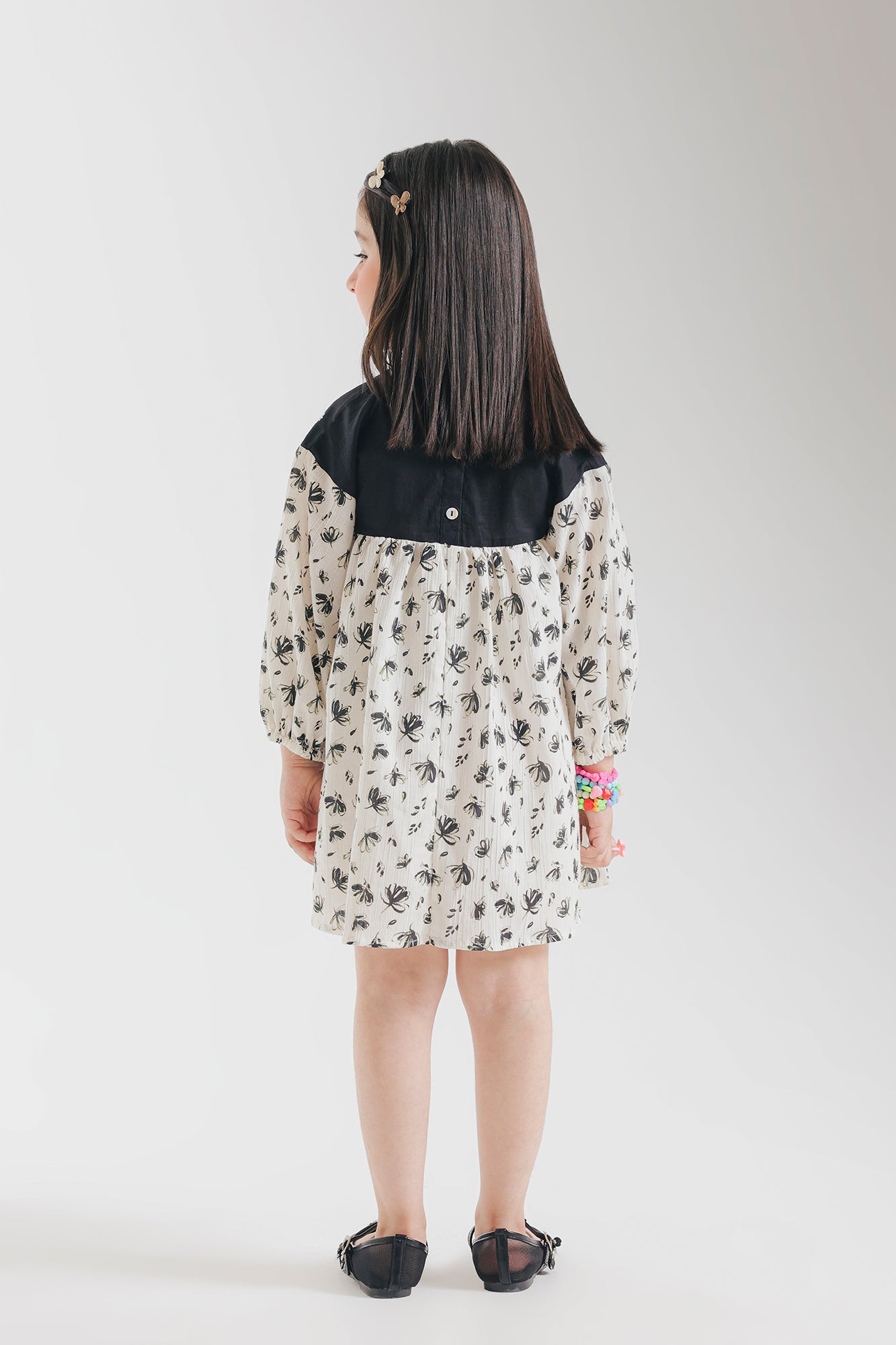 DRESS (E1843/301/002)