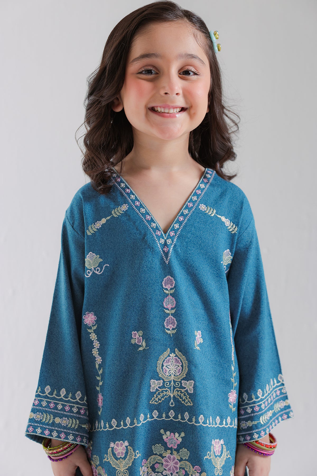 EMBROIDERED SUIT (E1858-402-711 E1858-302-711)