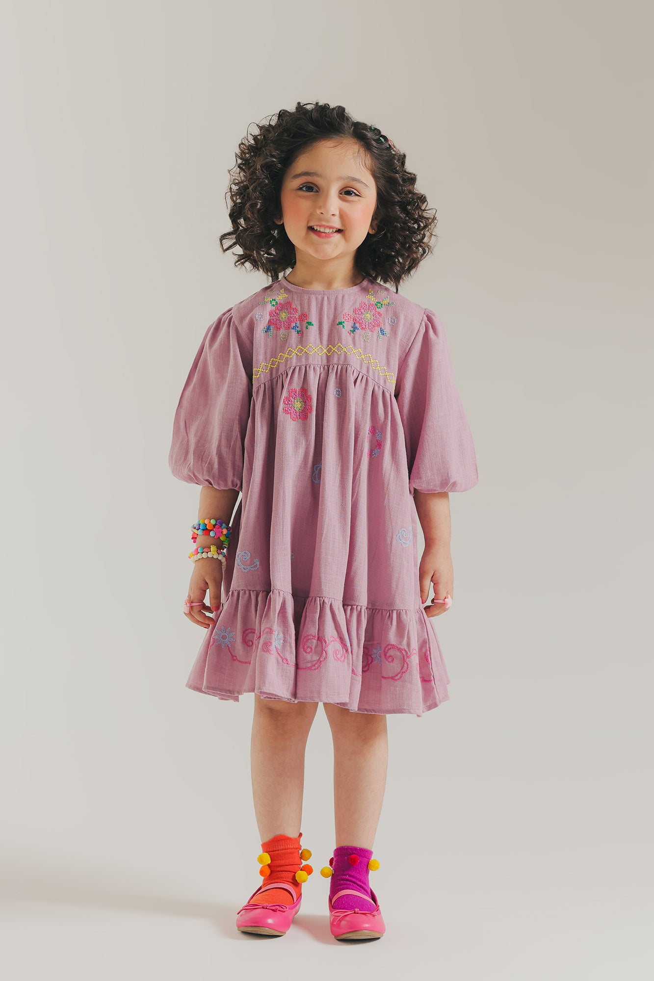 DRESS (E1972/301/329)