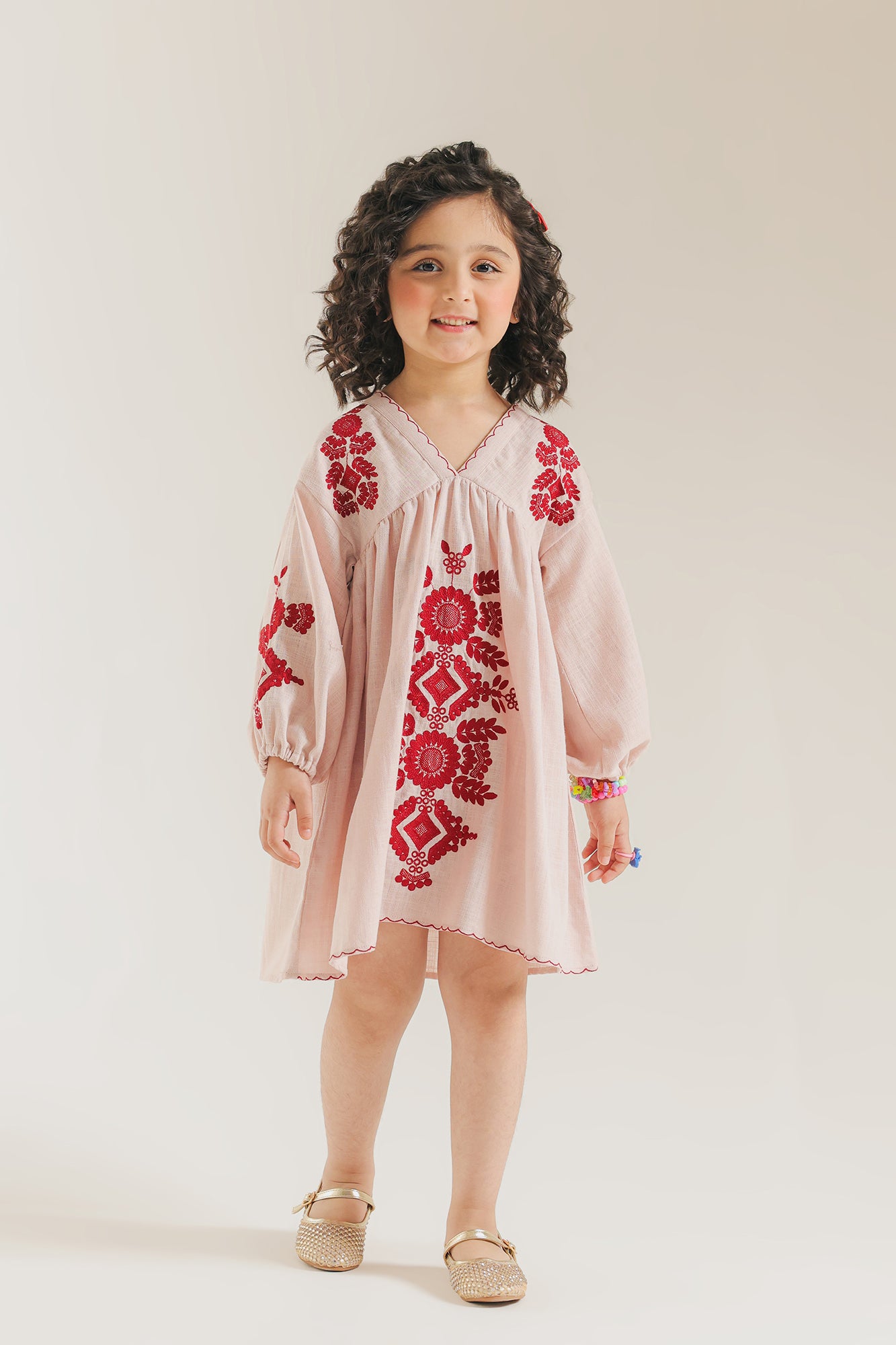 DRESS (E1973/301/329)