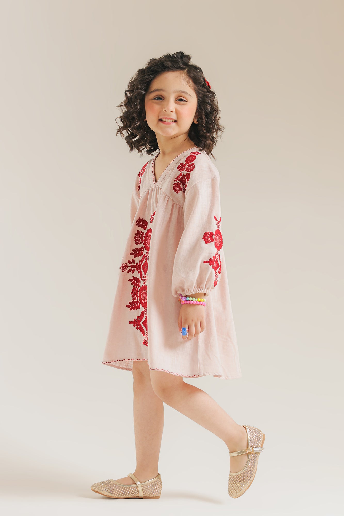 DRESS (E1973/301/329)