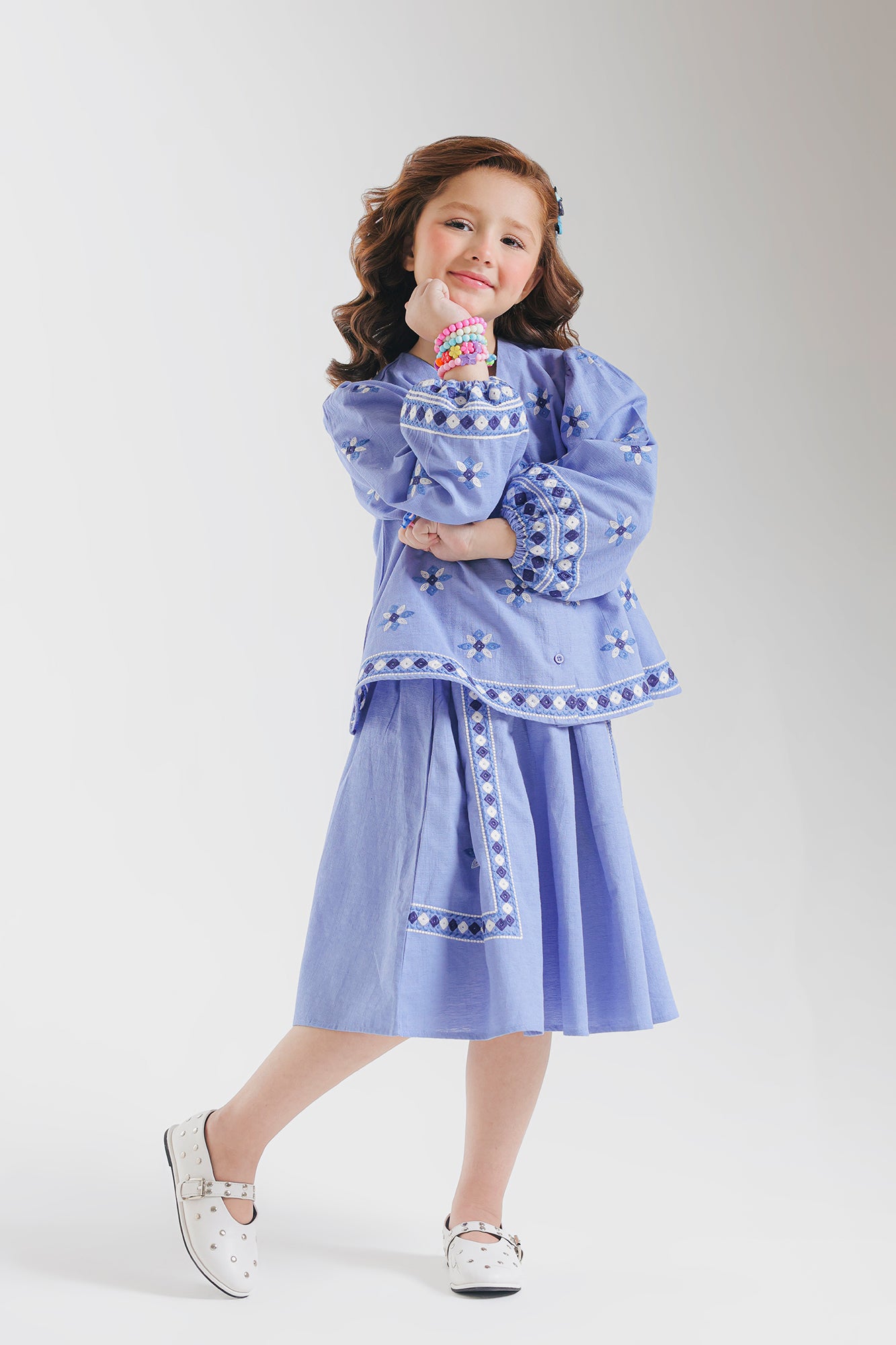 DRESS (E1979/401/630)