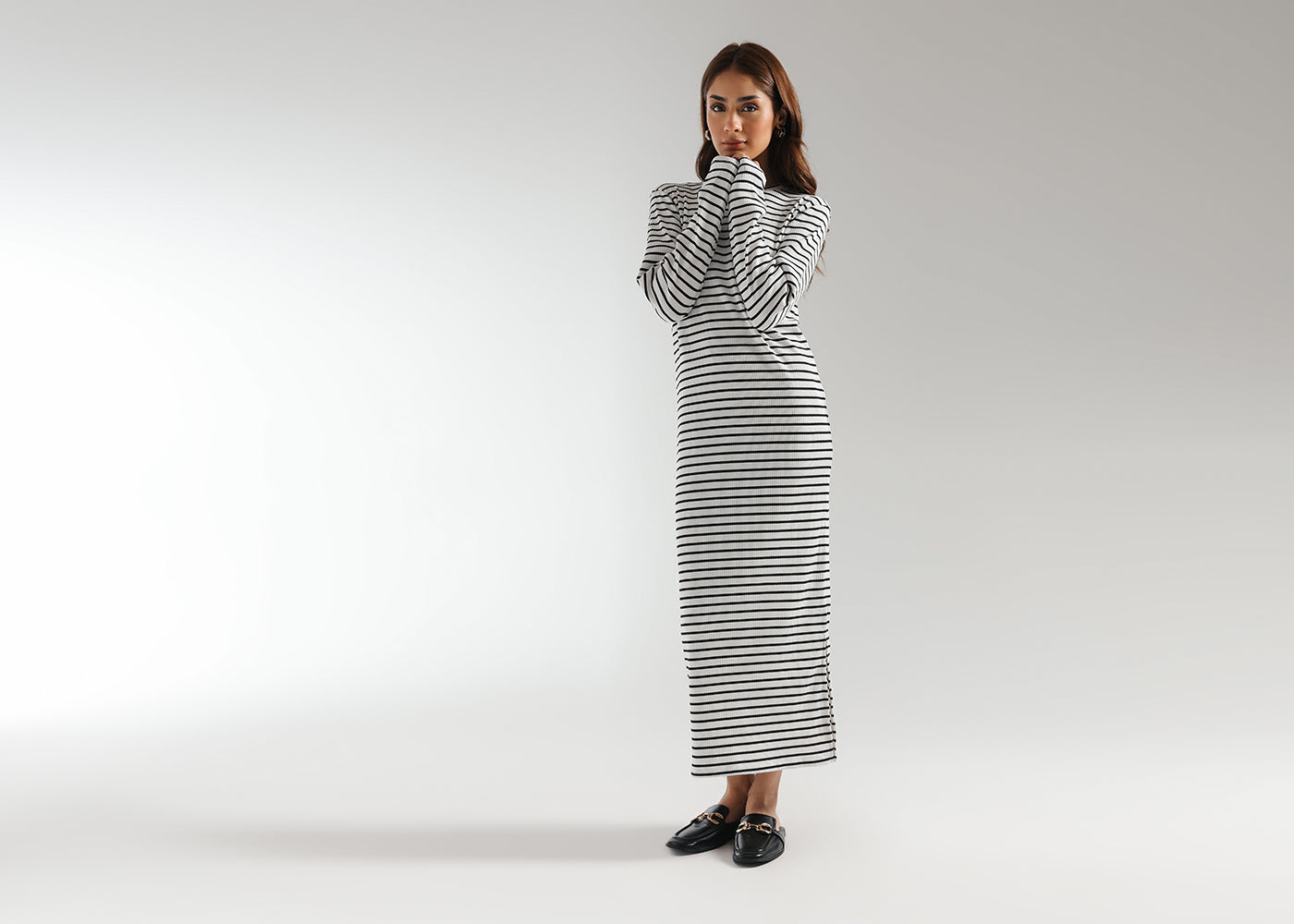 DRESS (E2001/108/999)