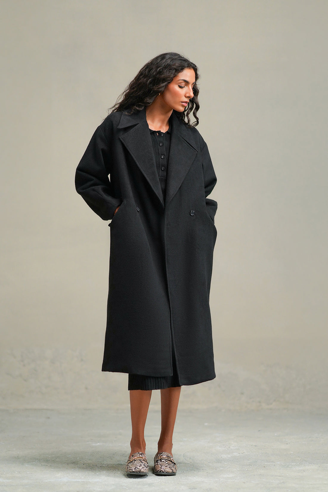 LONG COAT (E2010/108/902)