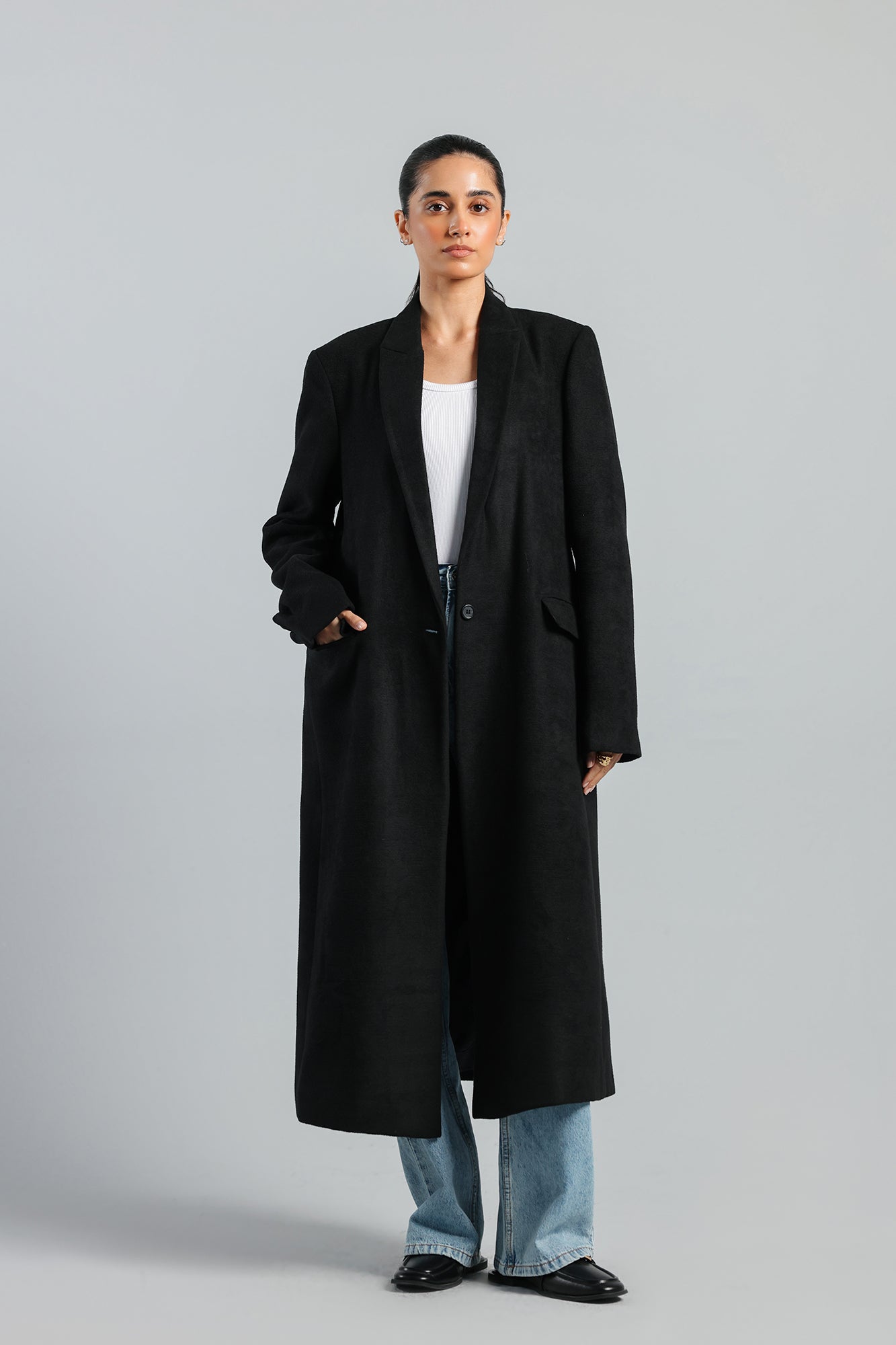 LONG COAT (E2011/108/902)