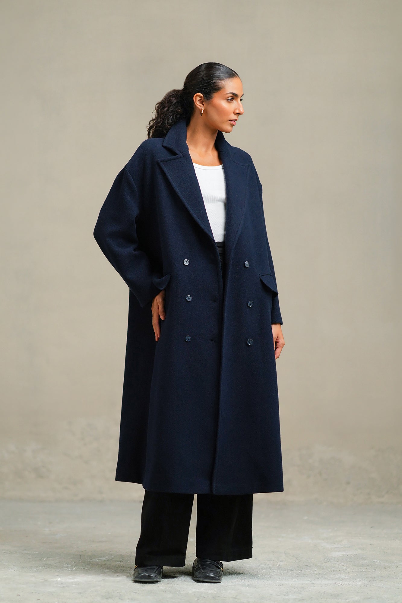 LONG COAT (E2012/108/619)