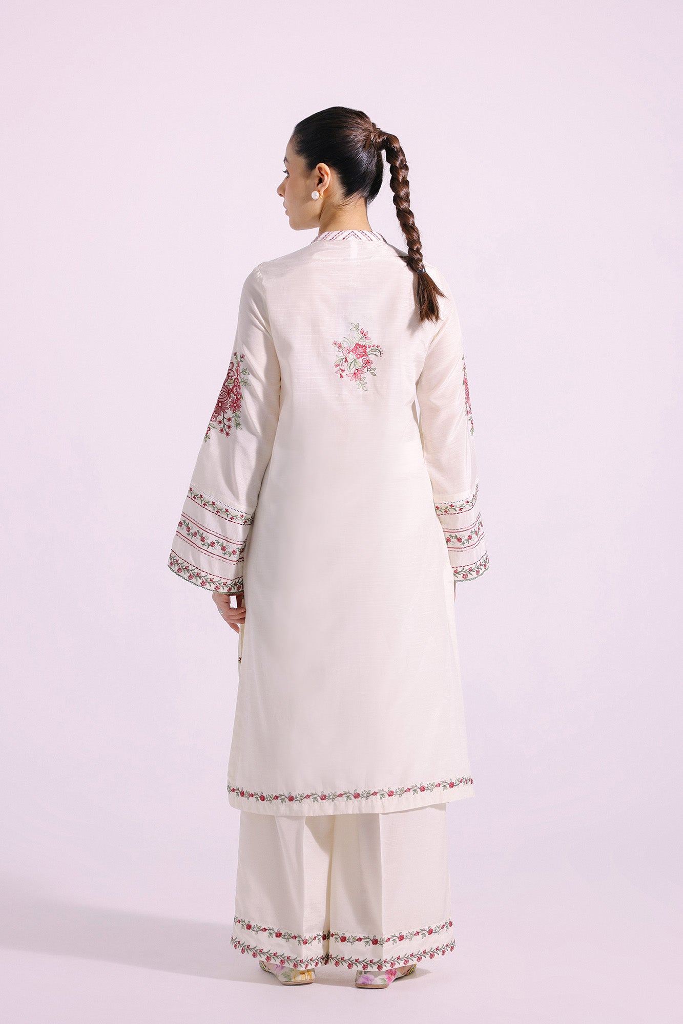 ETHNIC WOMEN - SUMMER COLLECTION 2024