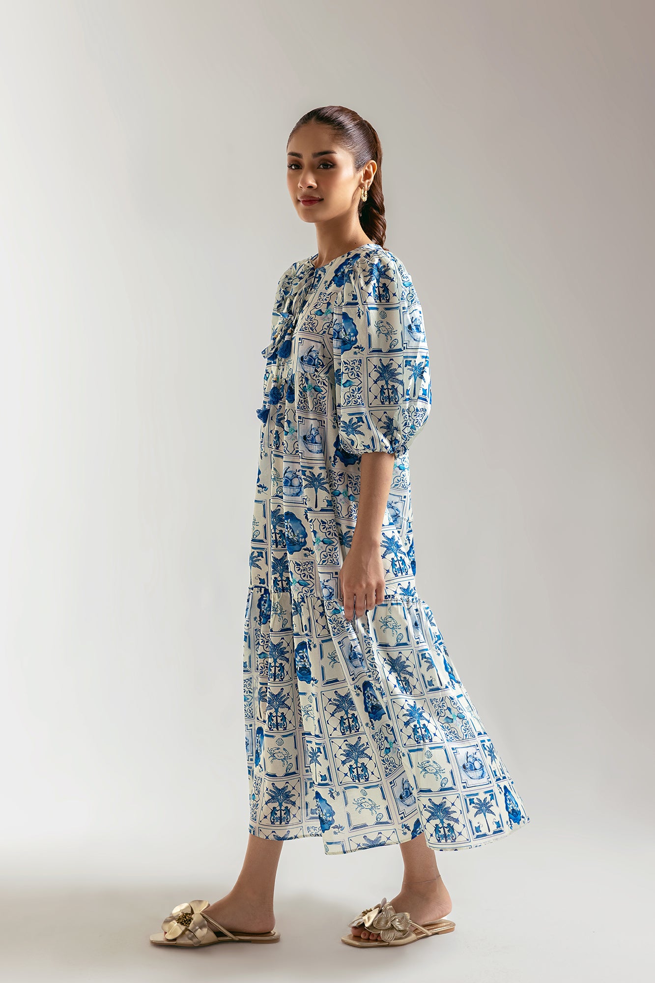 DRESS (E2263/108/005)