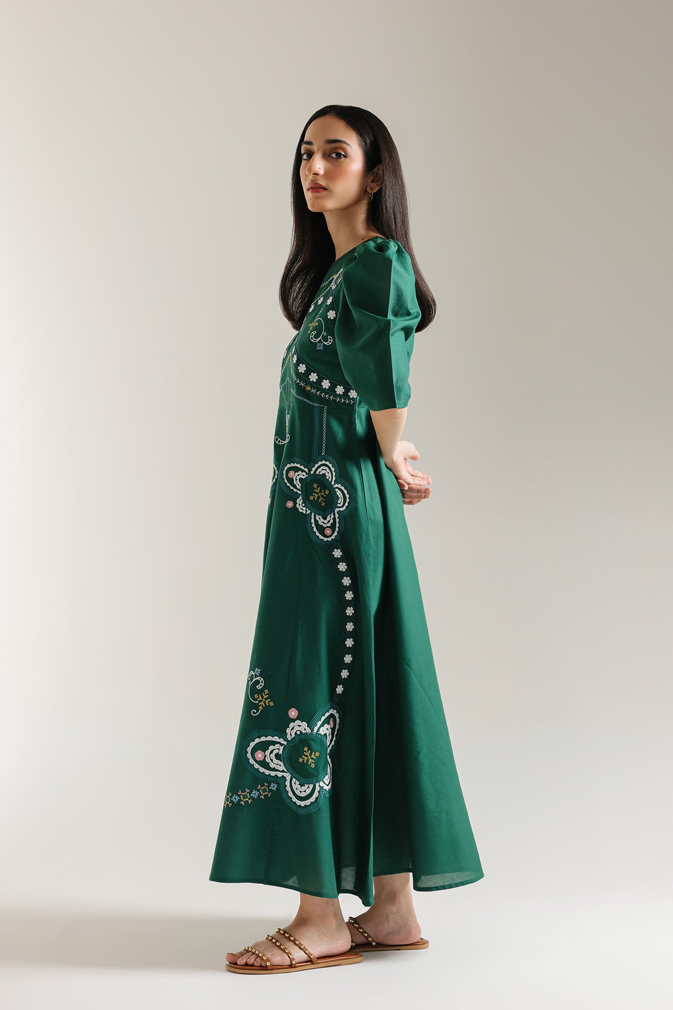DRESS (E2271/108/702)