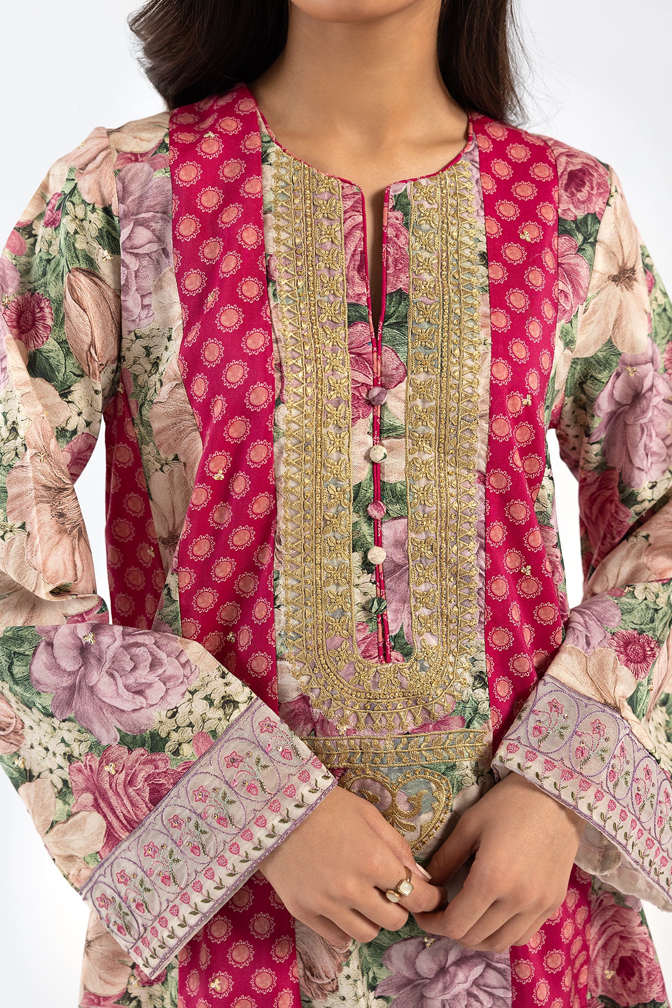 EMBROIDERED SUIT (E2293/103/407)