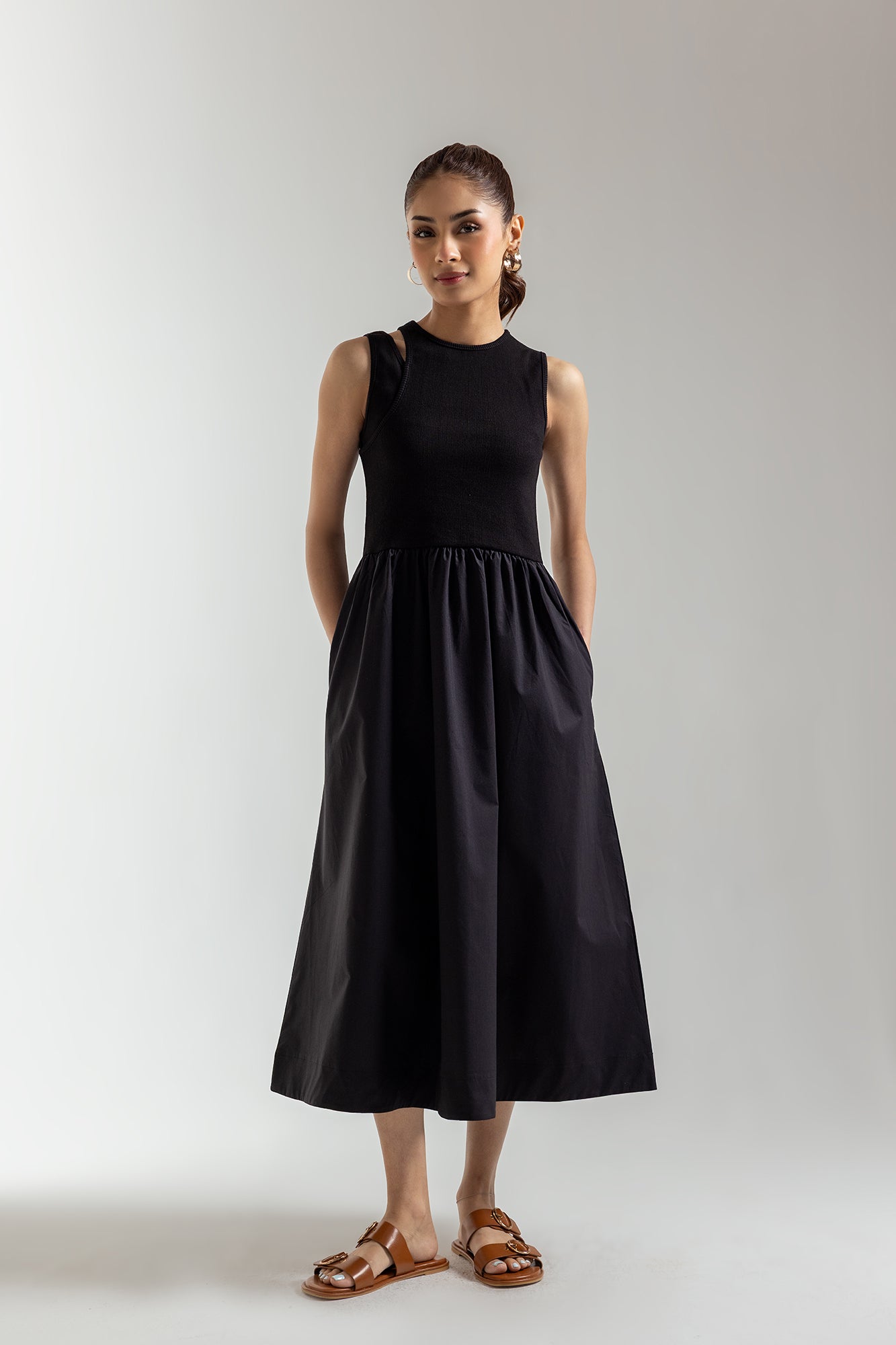 DRESS (E2310/108/901)