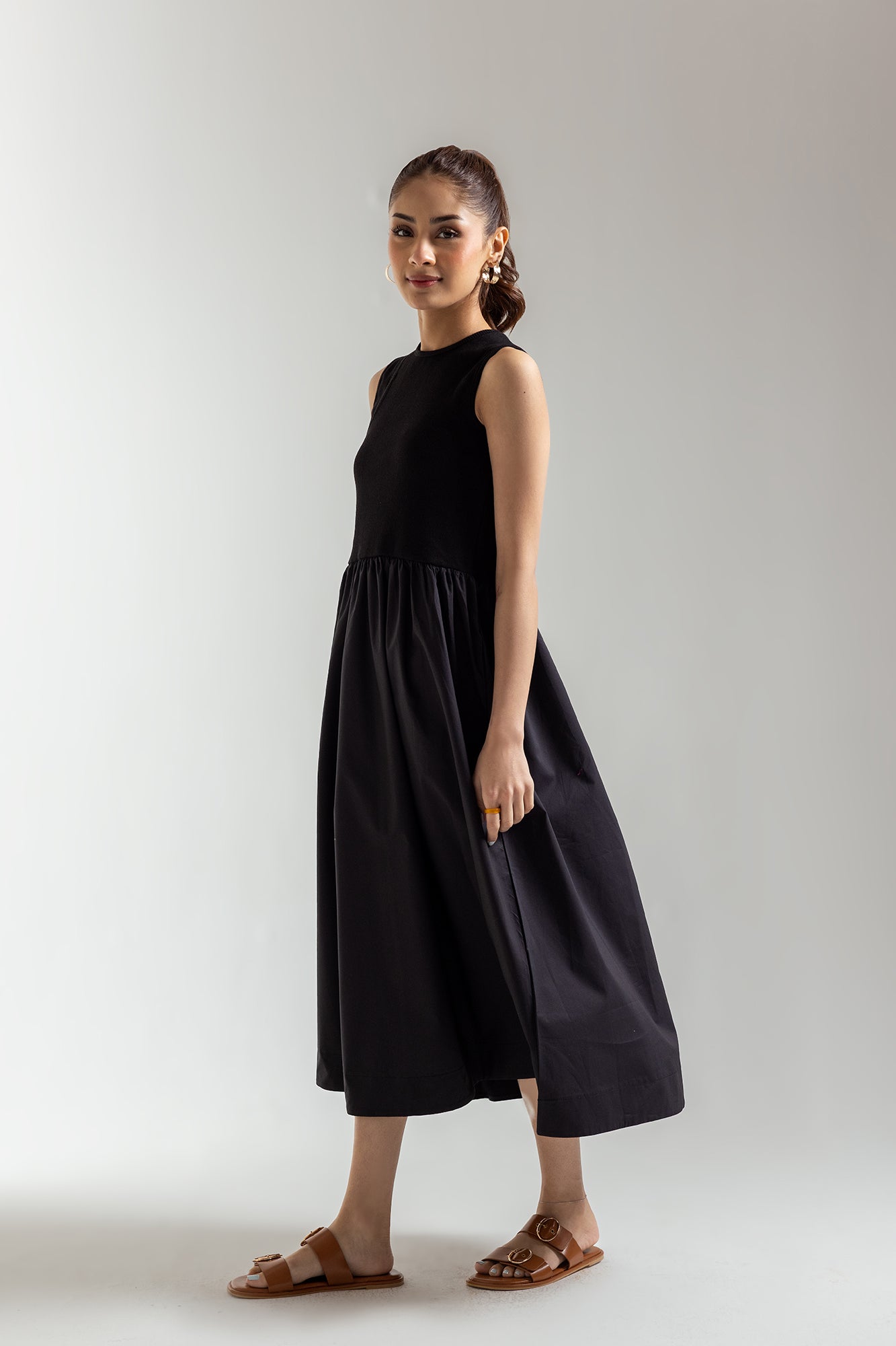 DRESS (E2310/108/901)