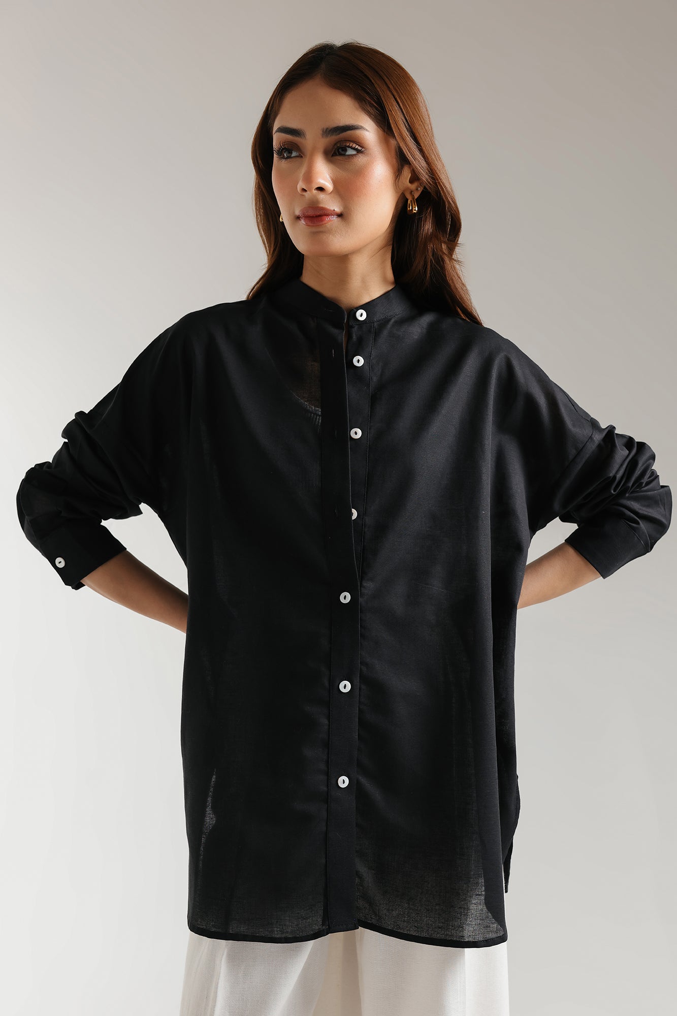 BUTTON DOWN SHIRT (E2404/108/902)