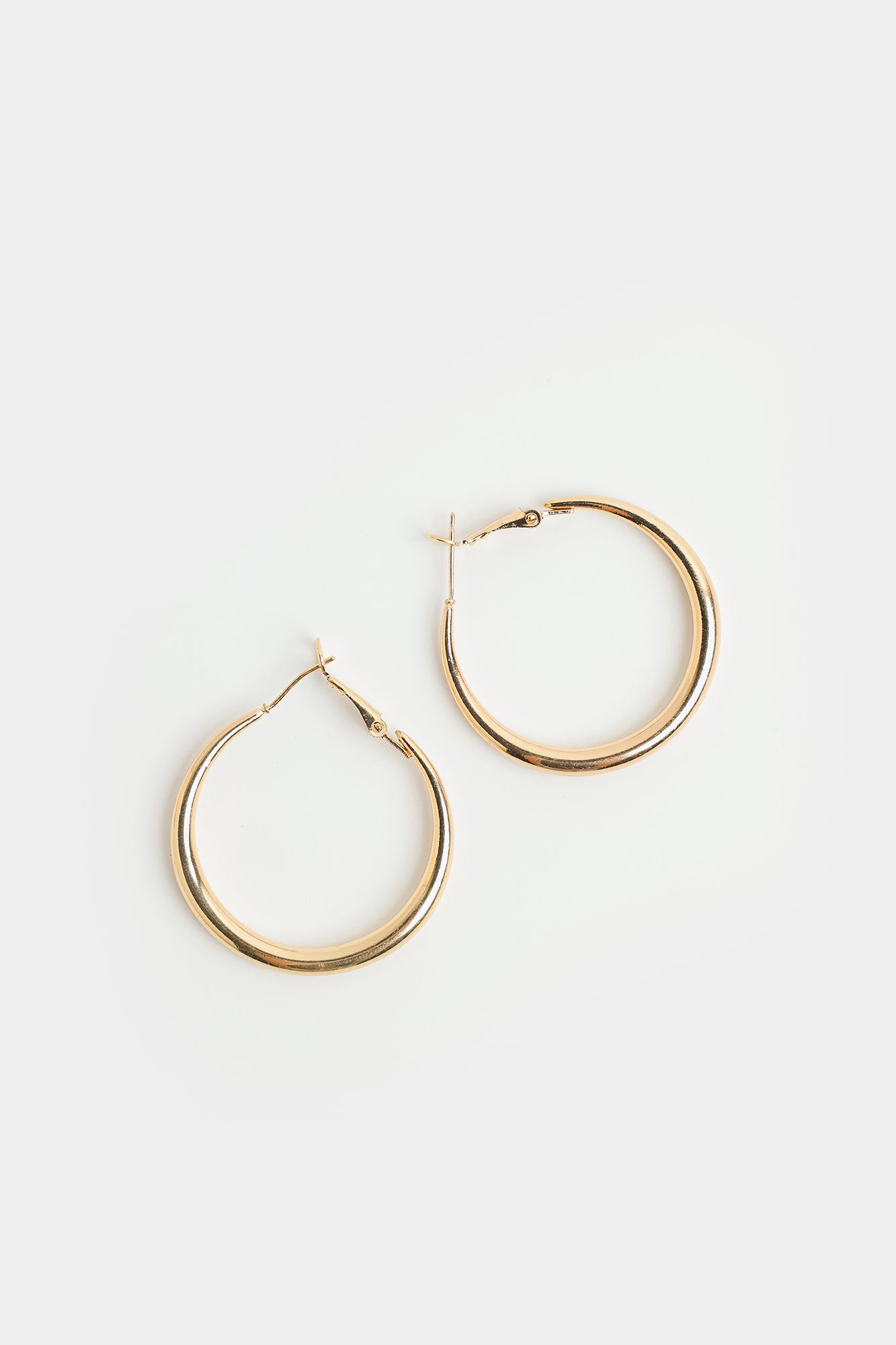 EARRINGS (E2418/110/131)