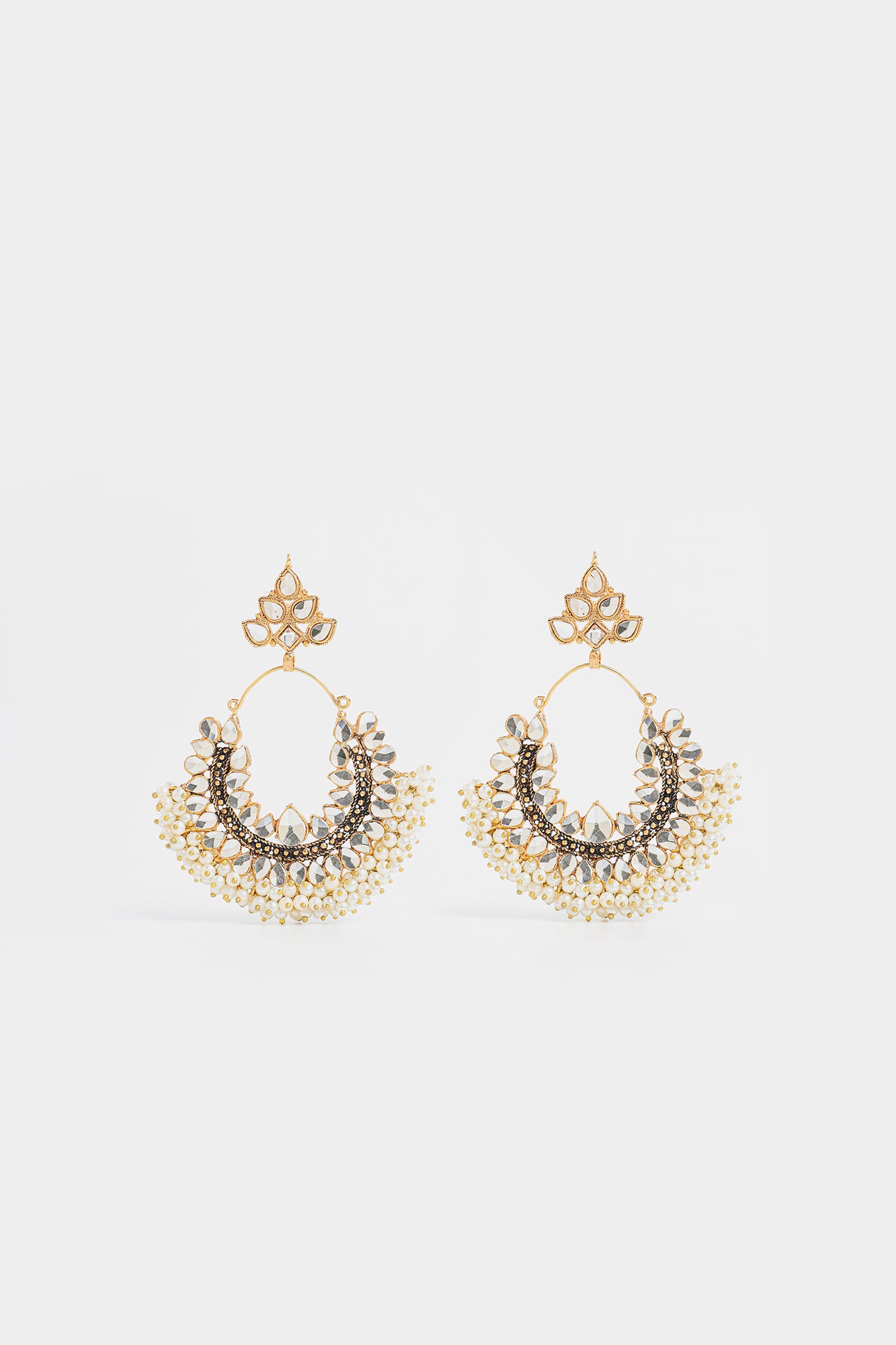 EARRINGS (E2435/110/131)