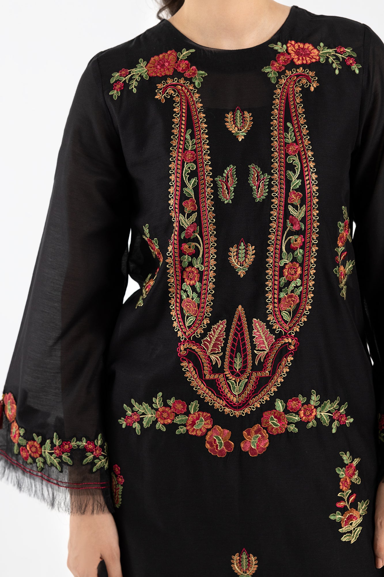 EMBROIDERED SUIT (E2526/103/902)