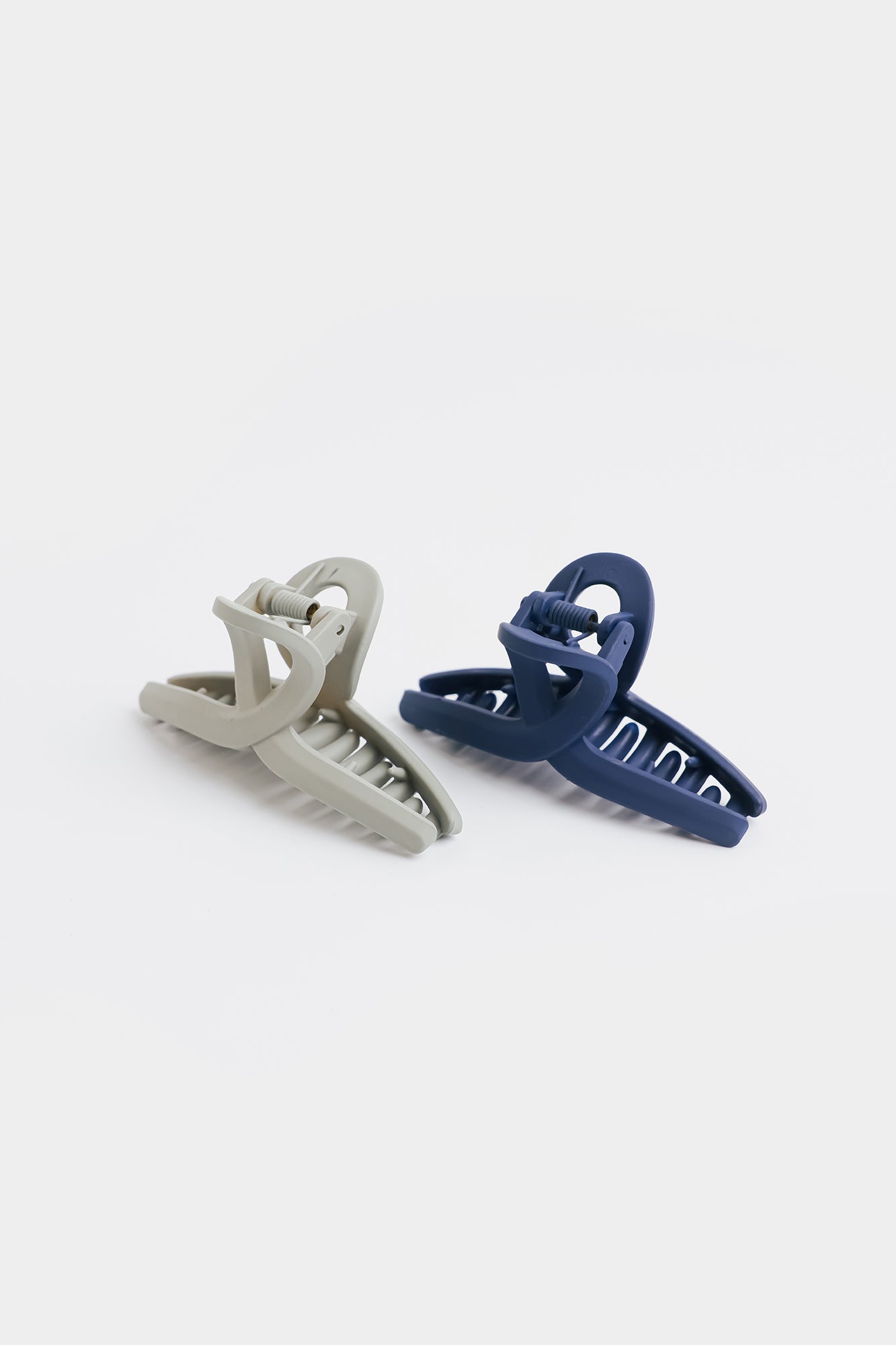 HAIR ACCESSORIES (E2648/111/999)