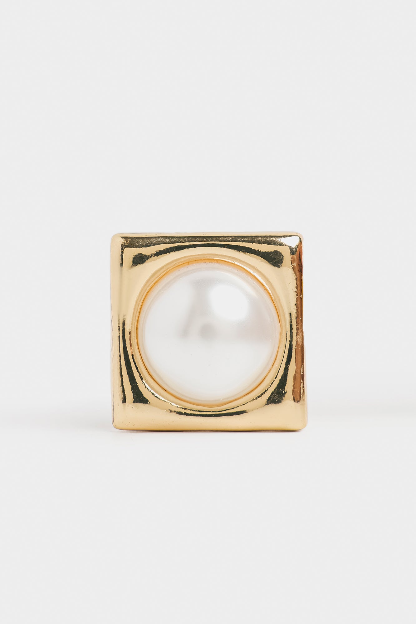 STUD (E2840/110/131)