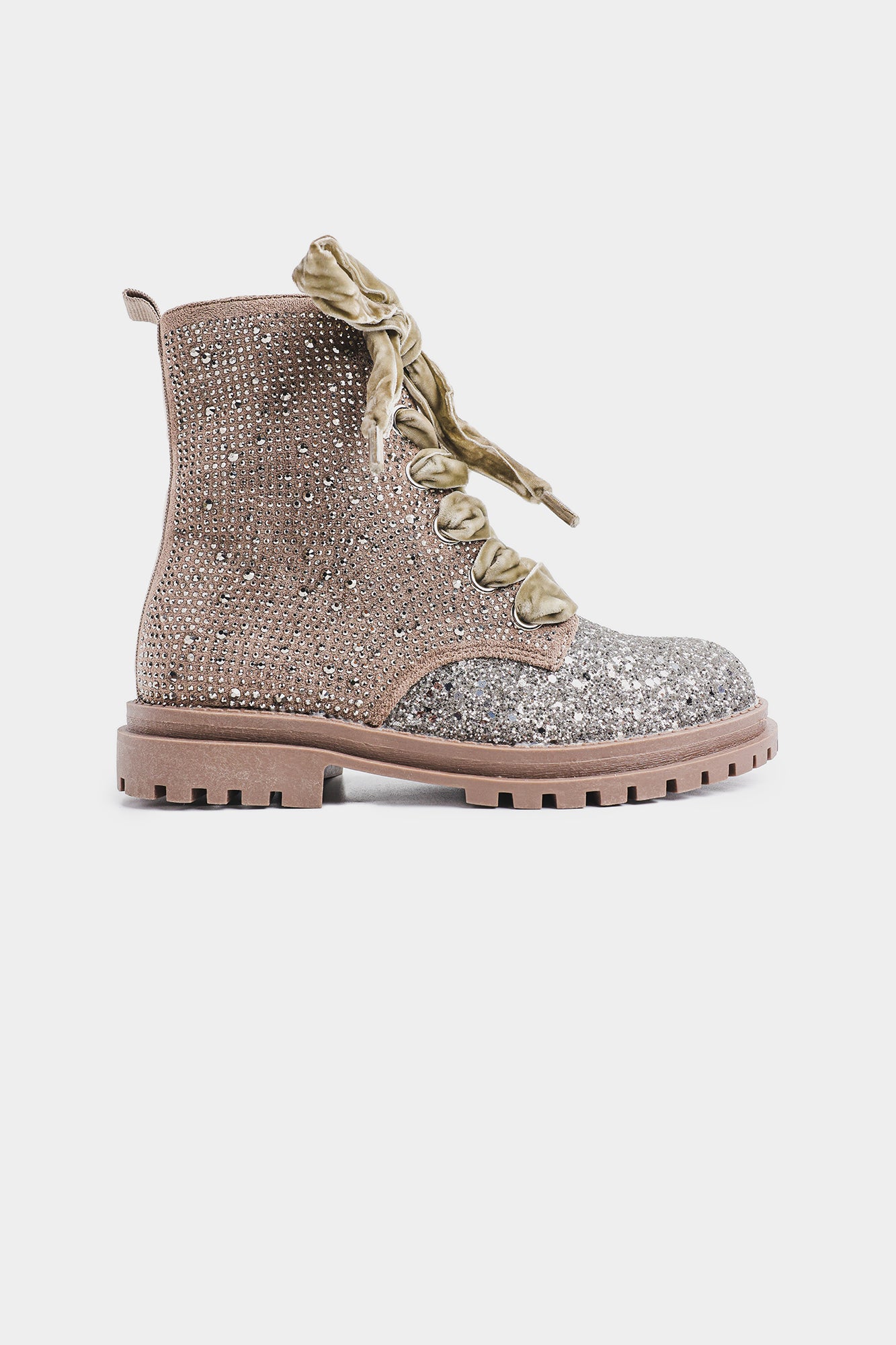 BOOT (E2938/409/801)