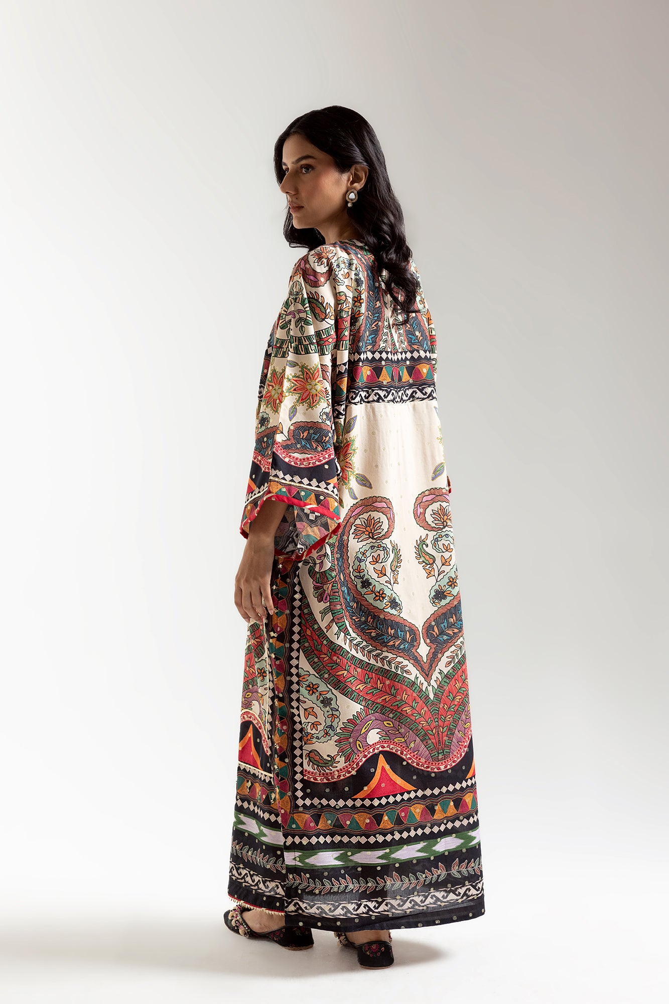 EMBROIDERED KAFTAN (E3072/103/227)