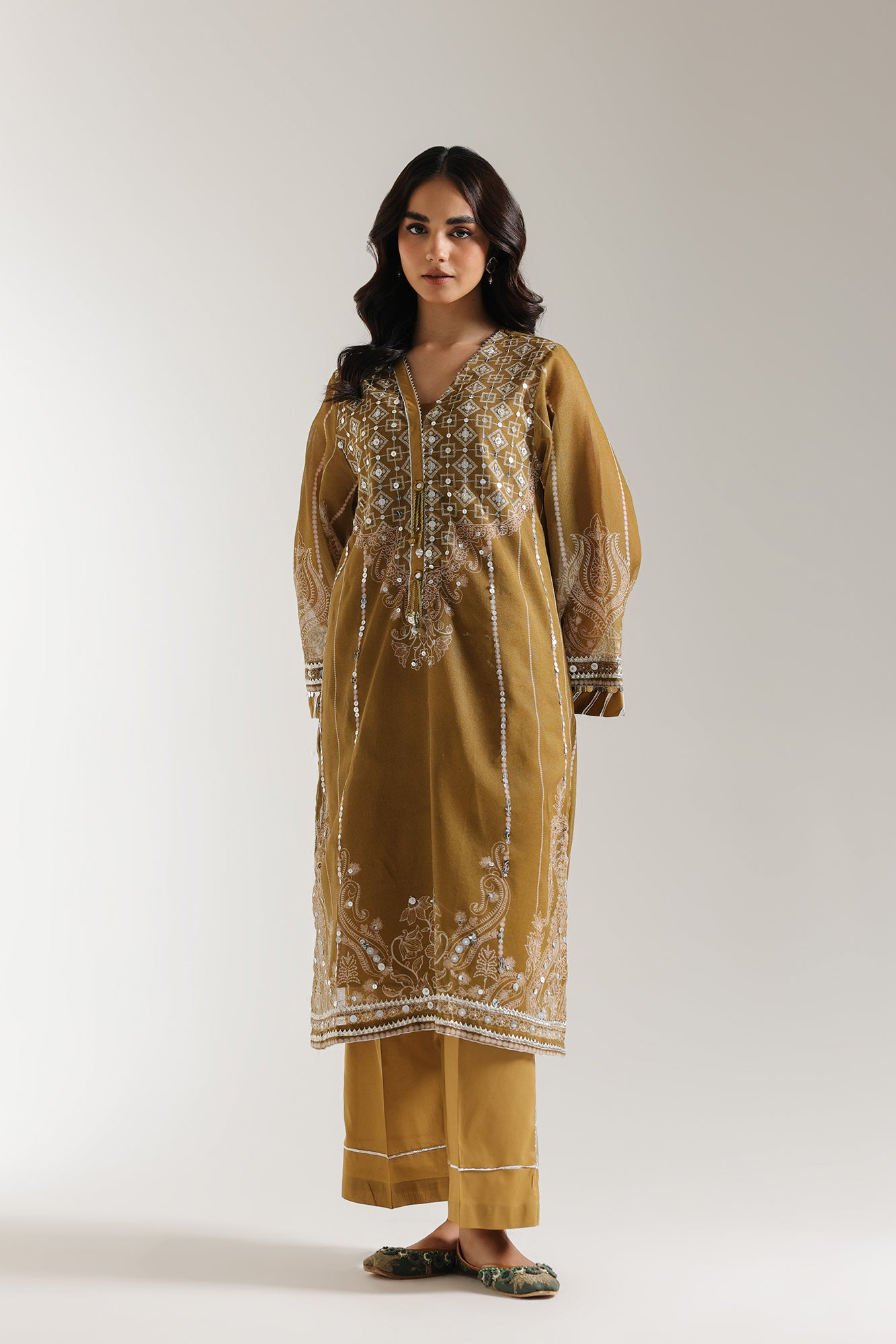 EMBROIDERED SUIT (E3076/103/102)