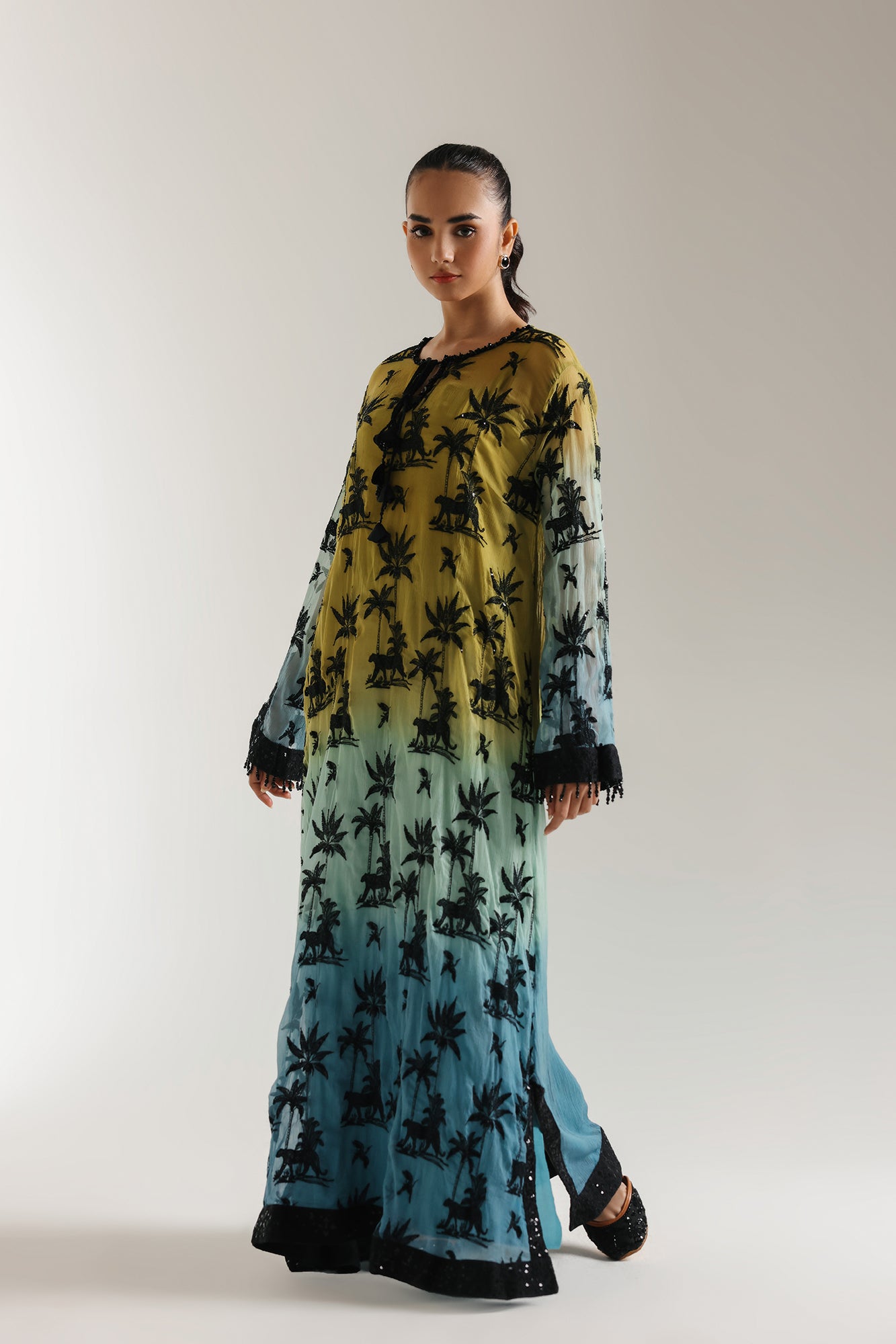 EMBROIDERED SHIRT (E3084/103/121)