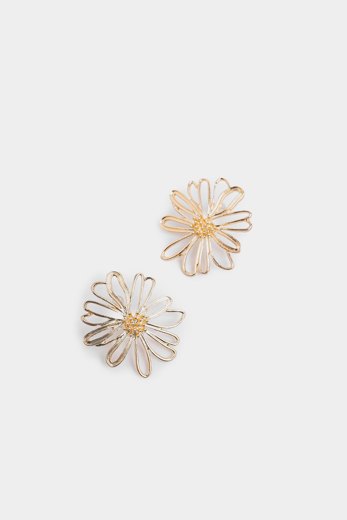 EARRINGS (E3105-111-131)