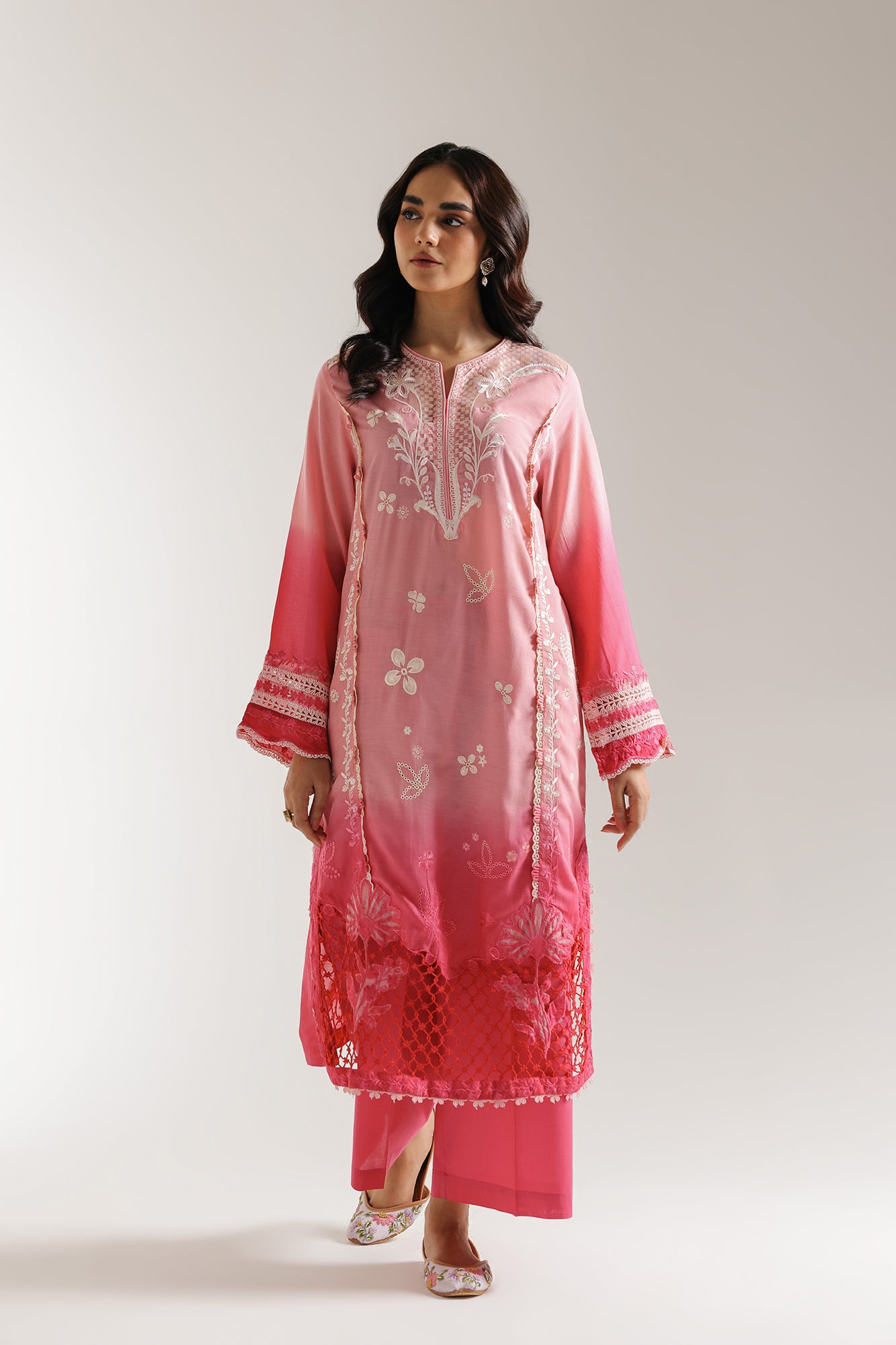 EMBROIDERED SUIT (E3110/103/424)