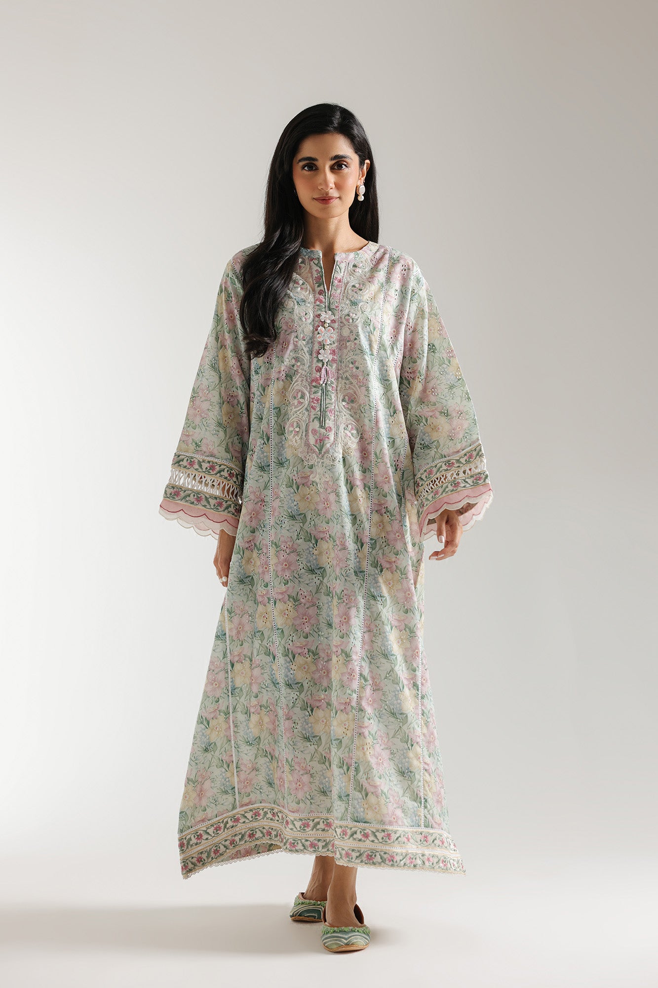 EMBROIDERED SHIRT (E3174/103/130)