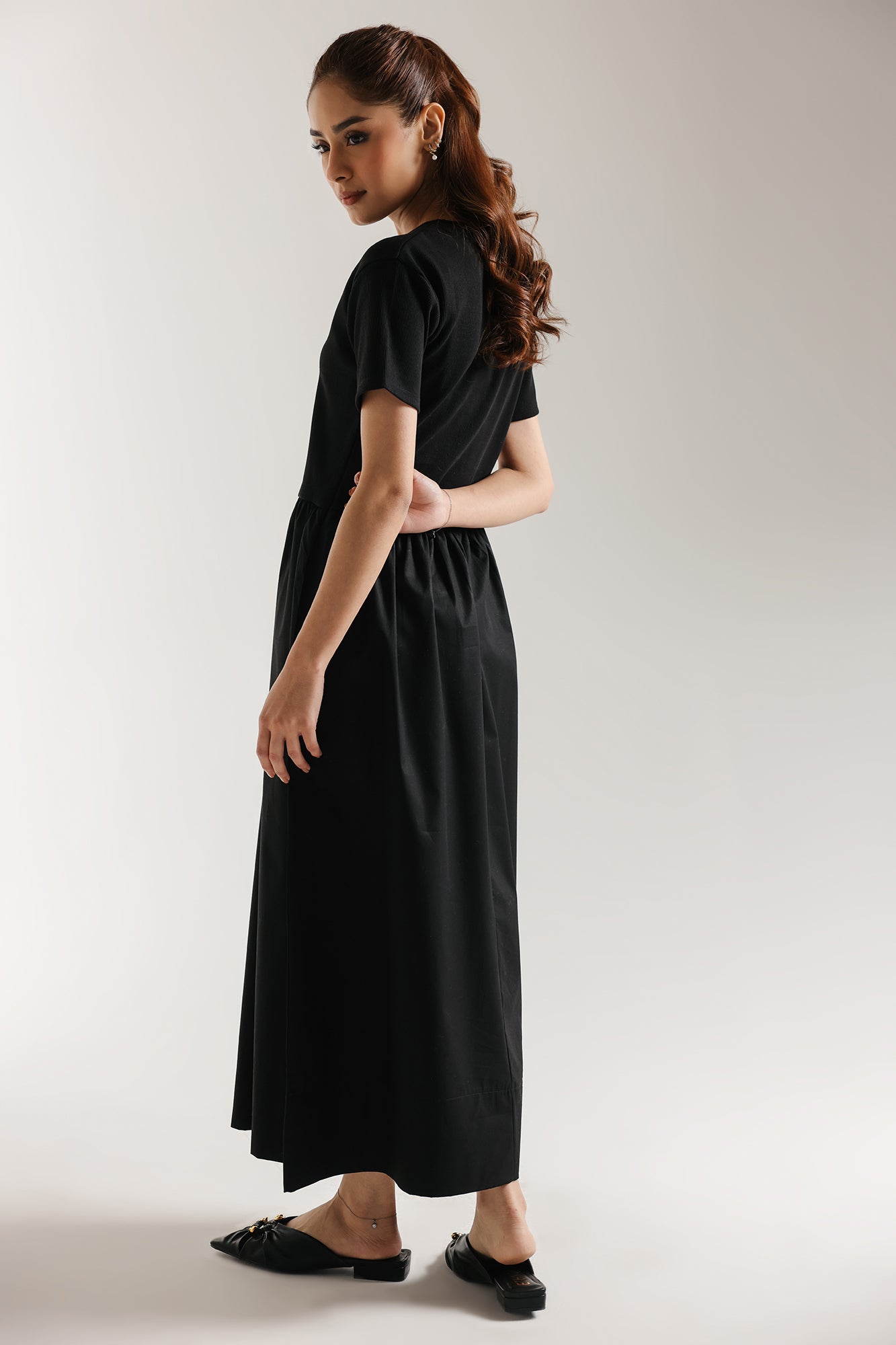 DRESS (E3194/108/901)