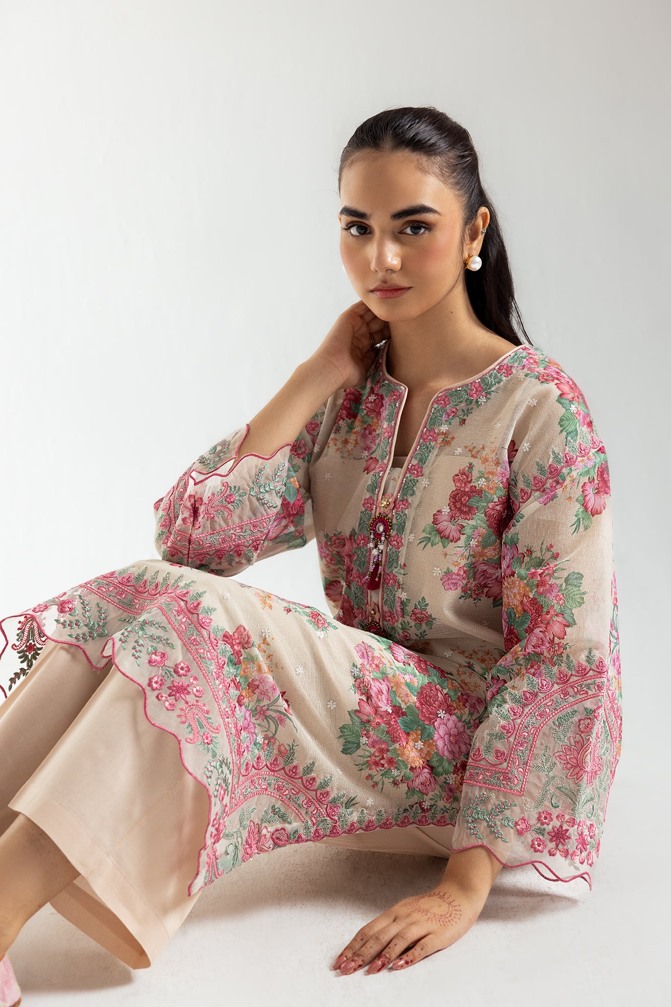 EMBROIDERED SUIT (E3198/103/002)