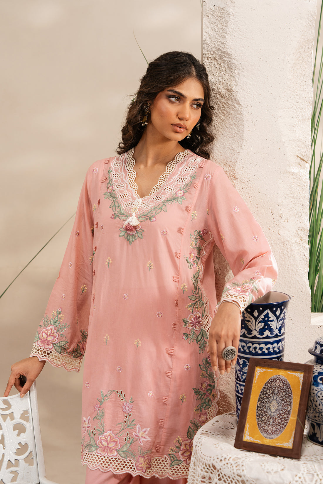 EMBROIDERED SUIT (E3212/103/314)