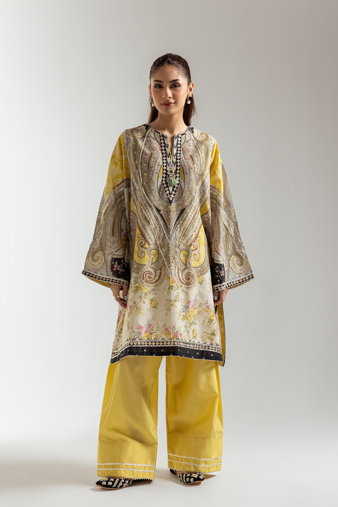 EMBROIDERED SUIT (E3246/103/101)