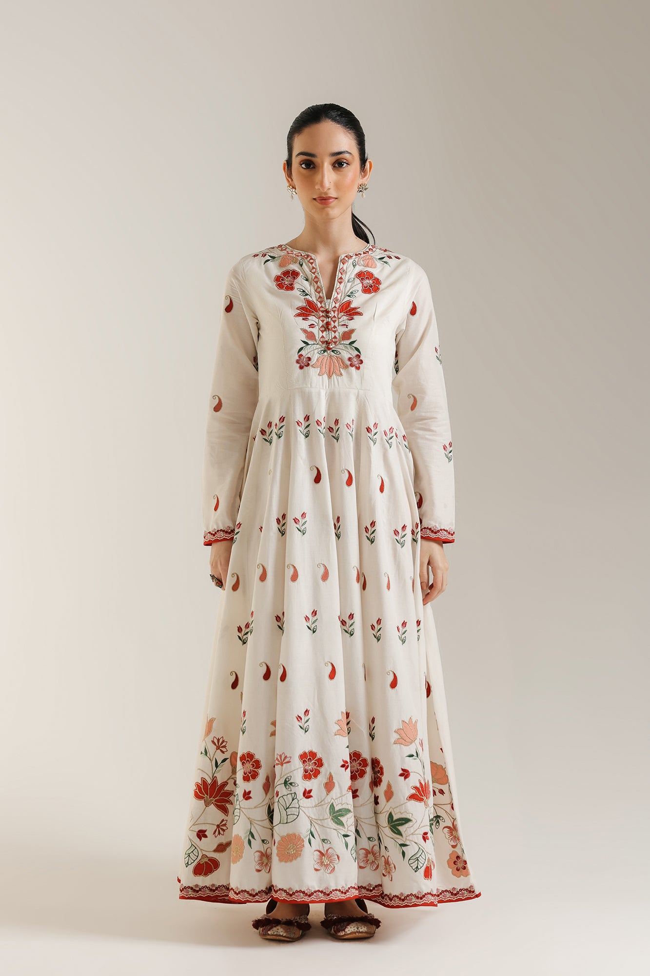 EMBROIDERED PISHWAS (E3258/103/002)