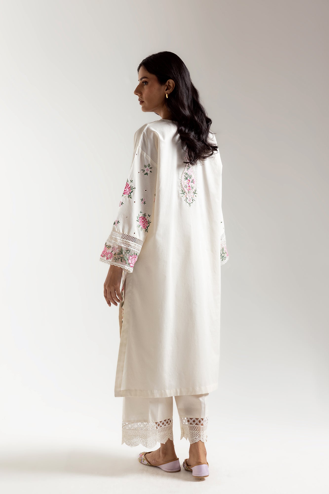 EMBROIDERED SUIT (E3290/103/002)