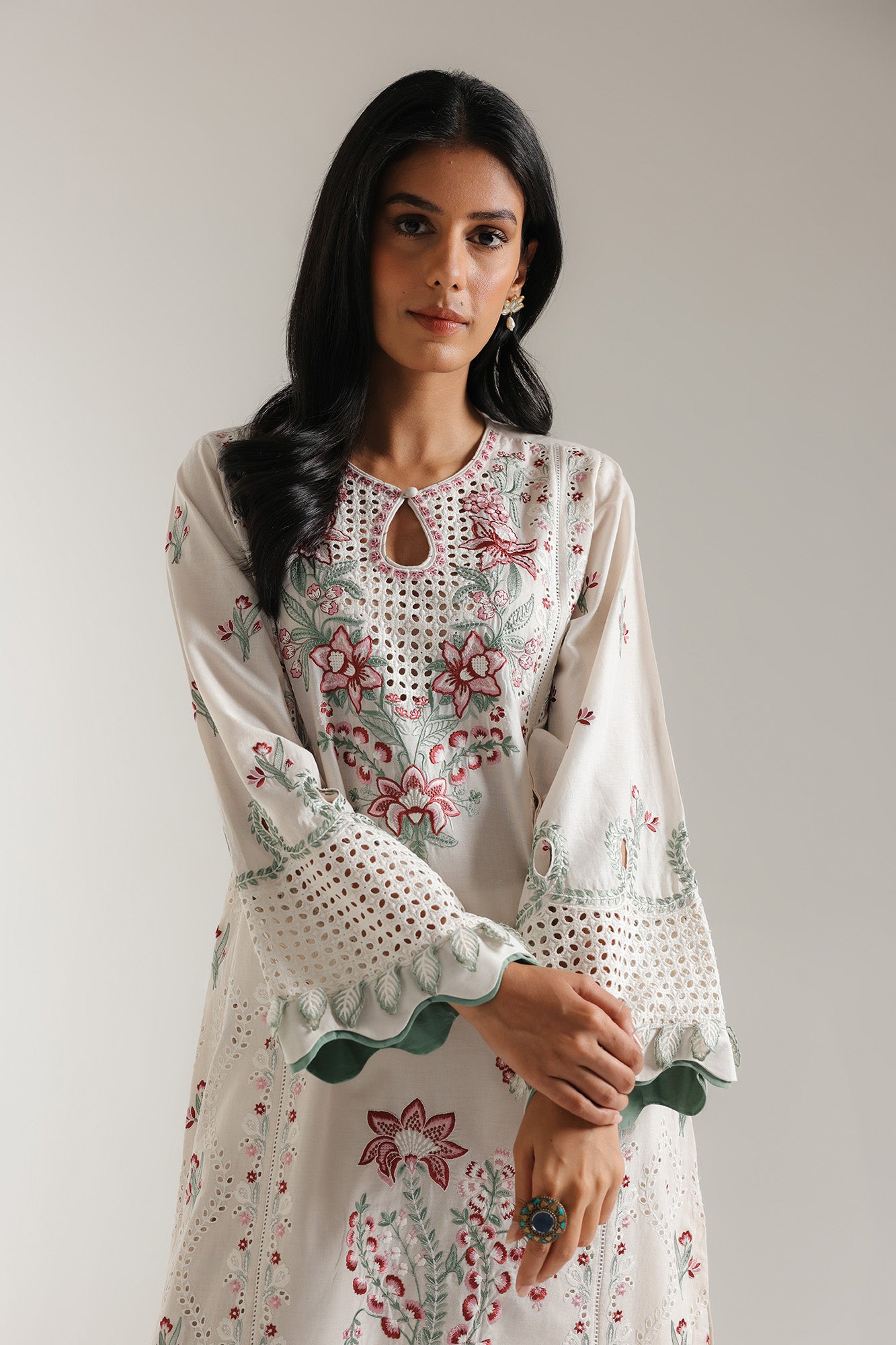 EMBROIDERED SUIT (E3307/103/002)
