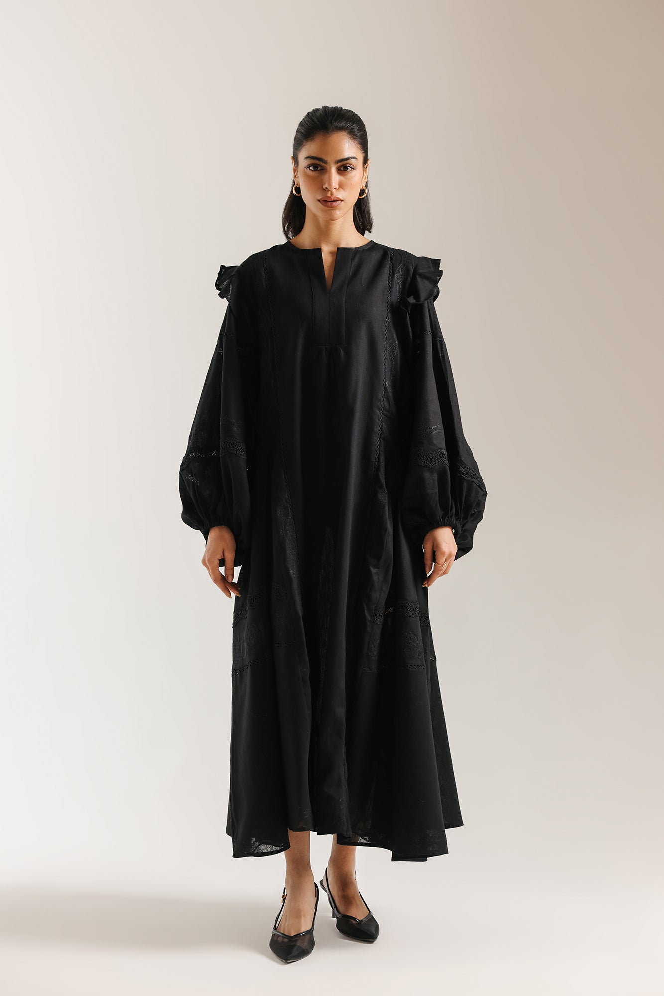 DRESS (E3322/108/902)