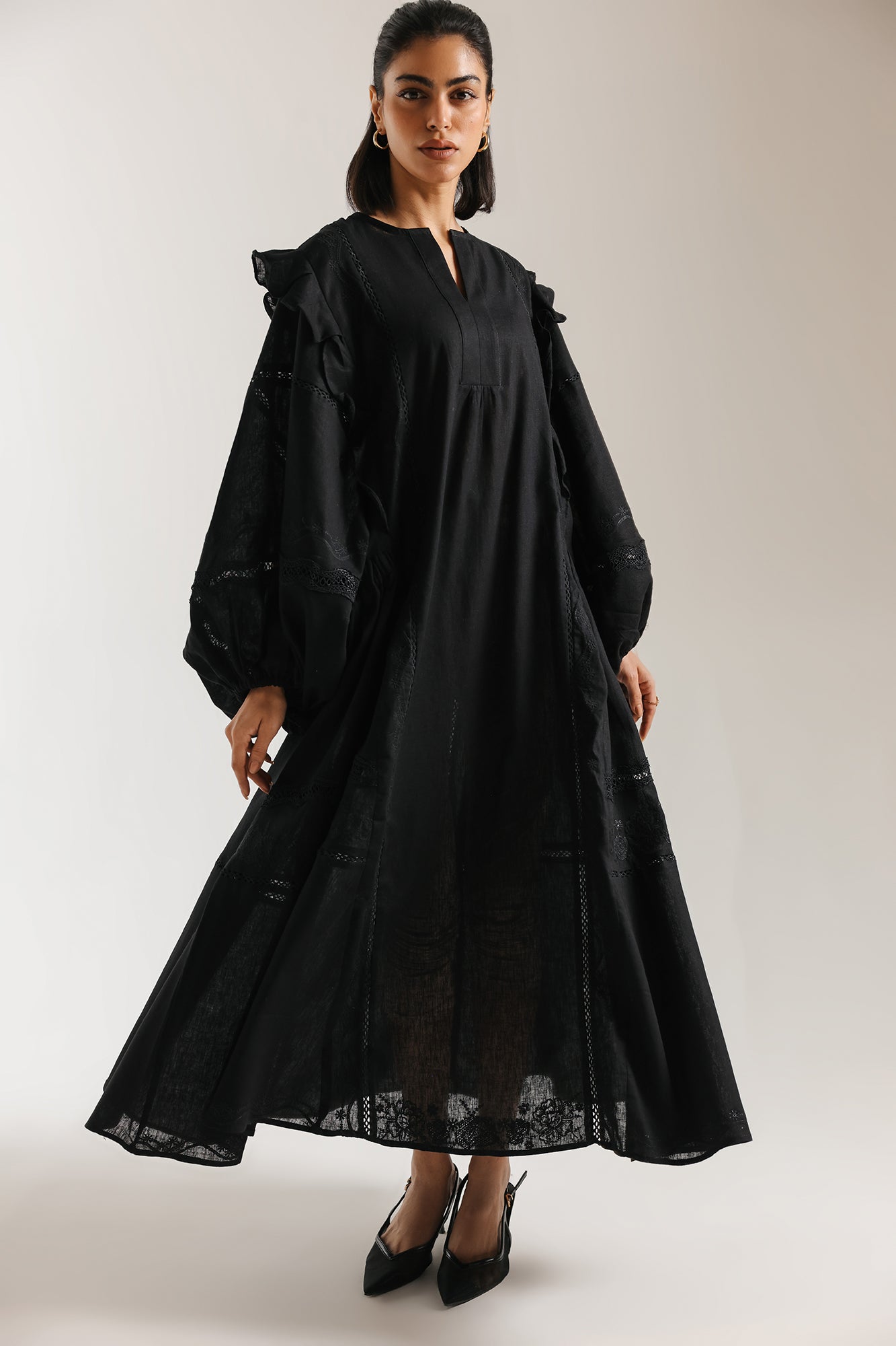 DRESS (E3322/108/902)