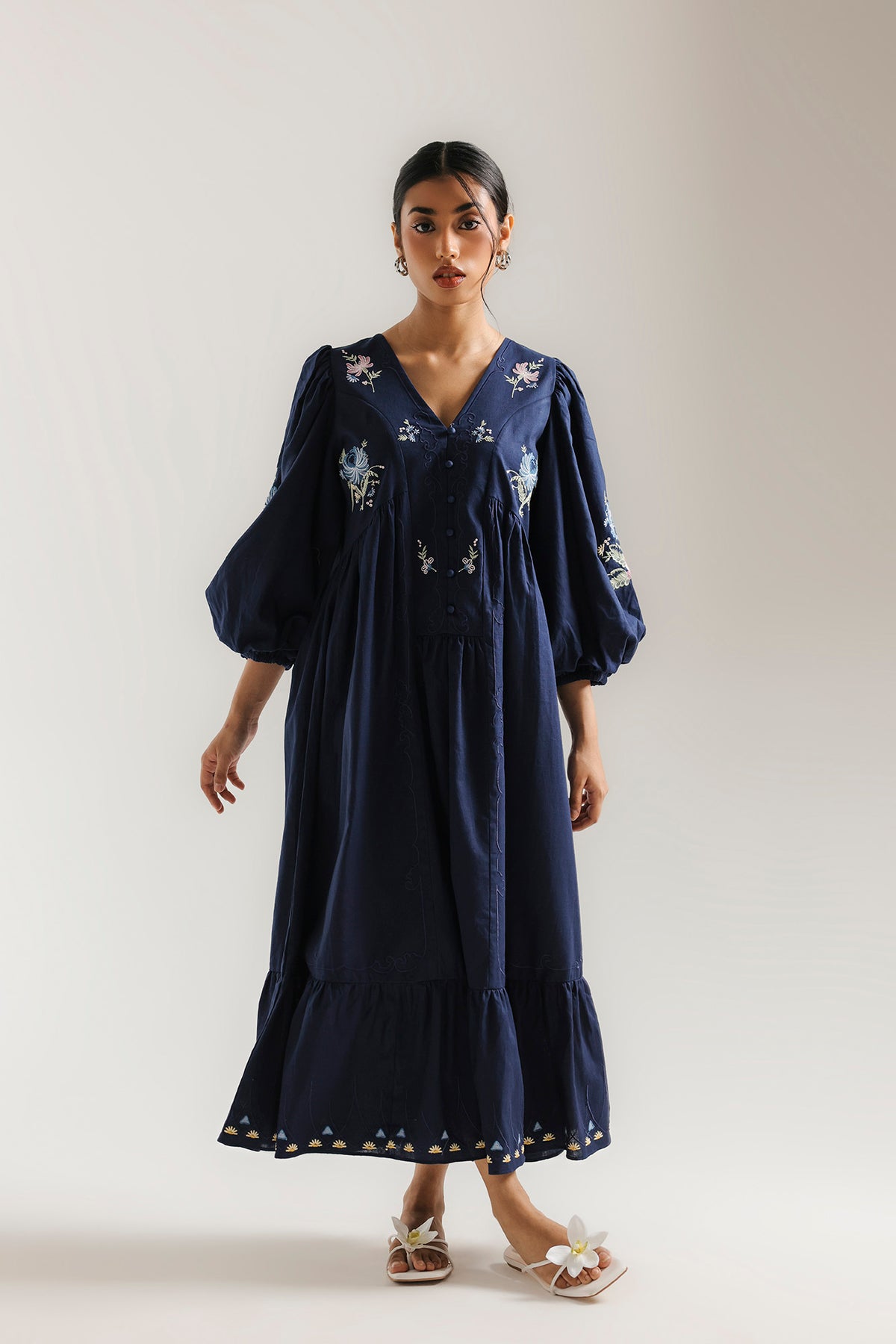 DRESS (E3328/108/619)