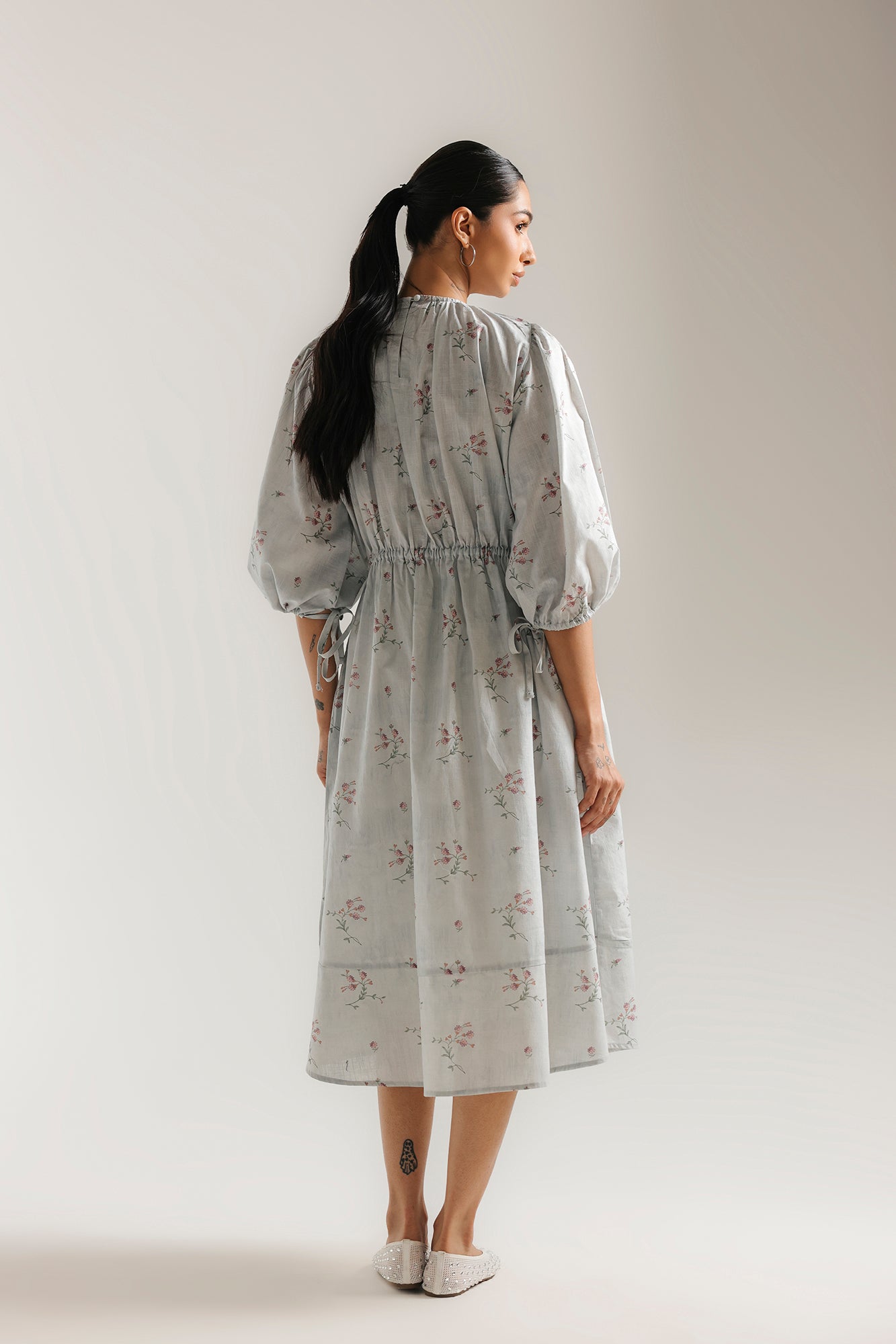 DRESS (E3347/108/617)