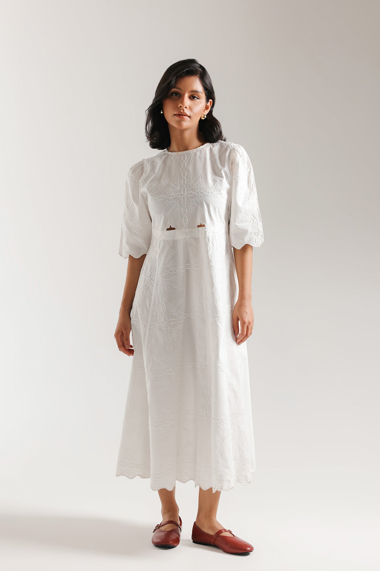 DRESS (E3348/108/001)