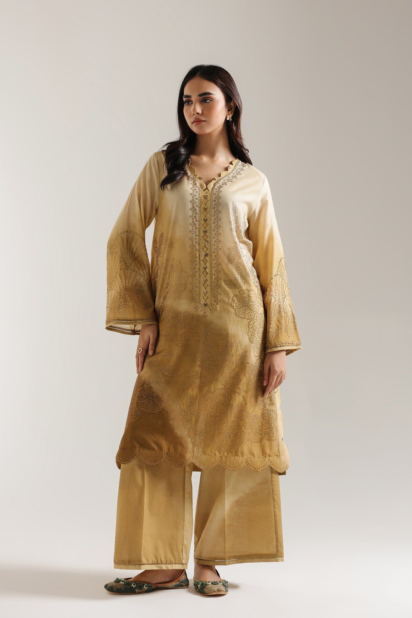 EMBROIDERED SUIT (E3351/103/102)