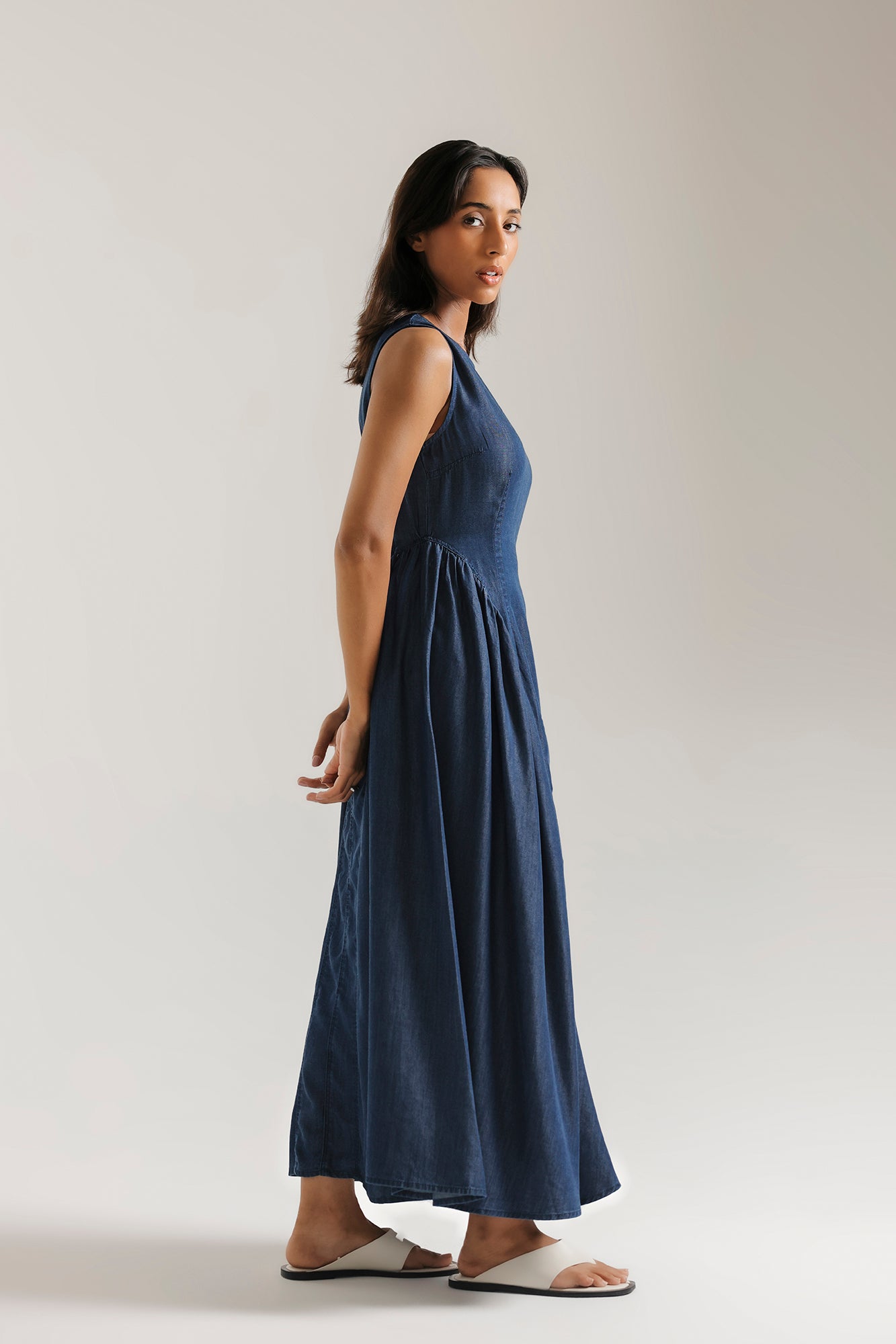 DRESS (E3358/108/631)