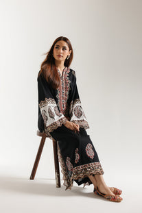 EMBROIDERED SUIT (E3437/103/902)