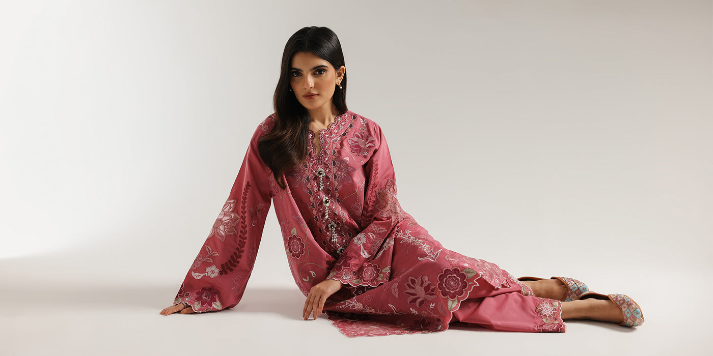 EMBROIDERED SUIT (E3445/103/406)