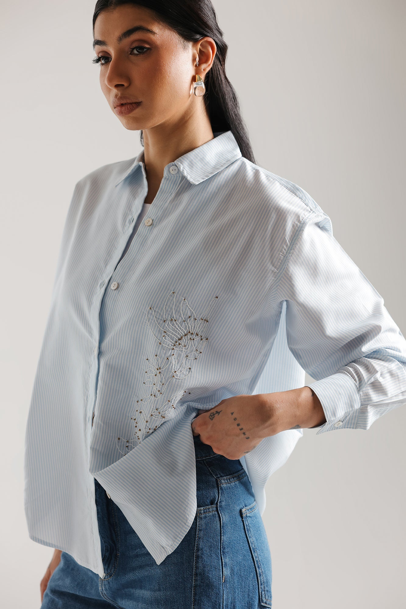 EMBROIDERED SHIRT (E3450/108/001)